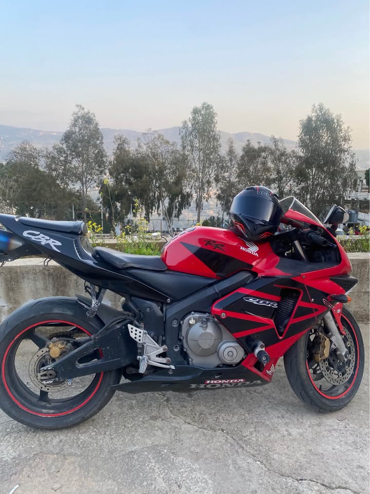 BUY CBR 600CC