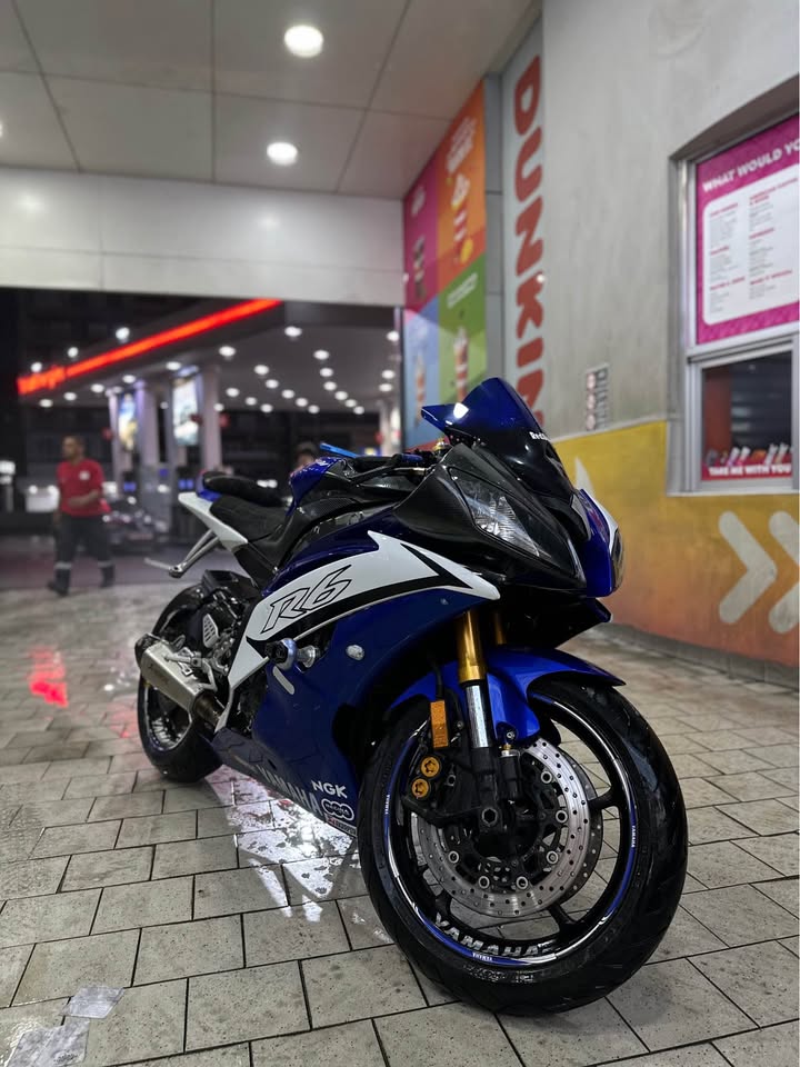 BUY R6 YAMAHA