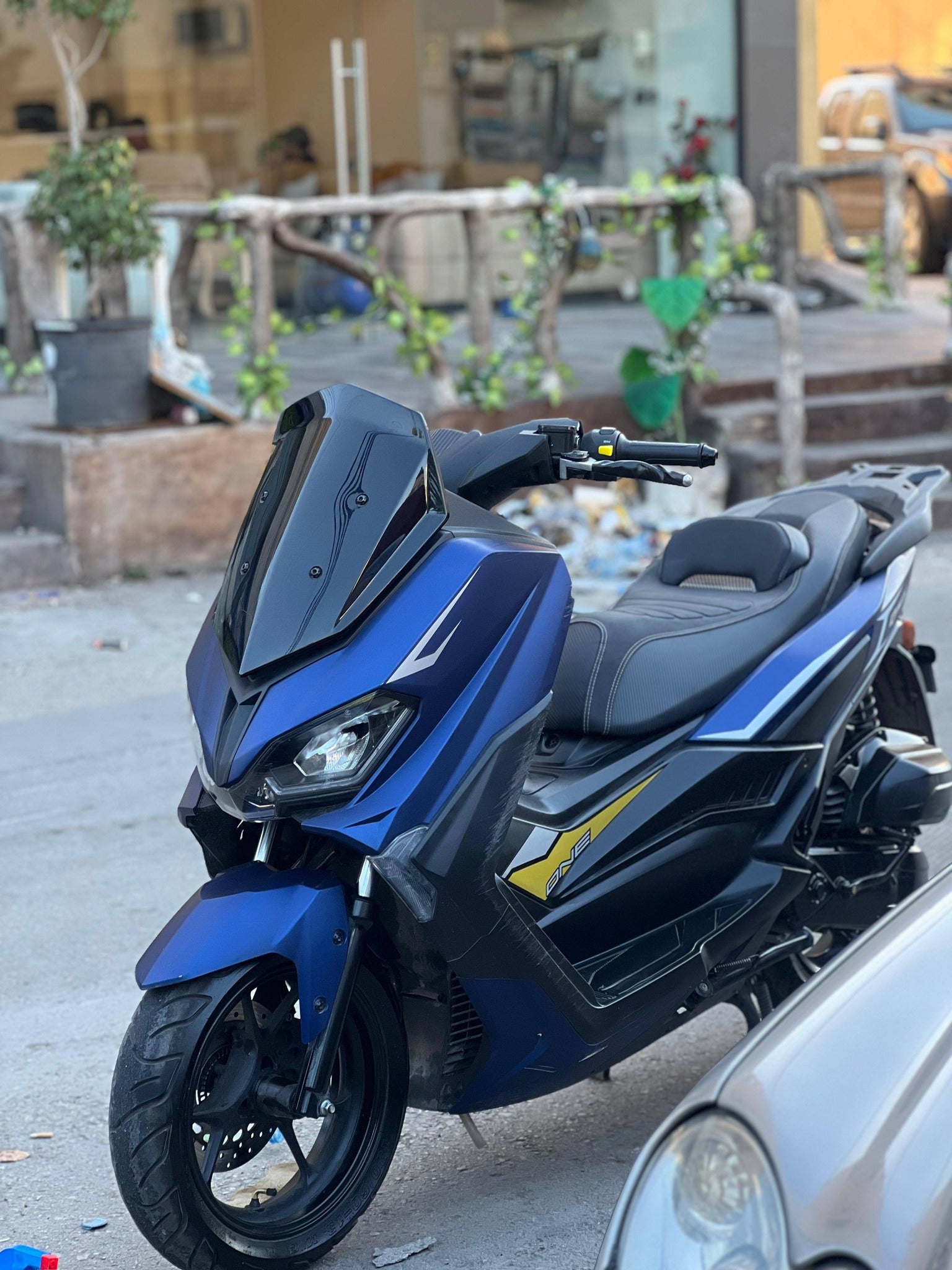 QMAX FOR SALE