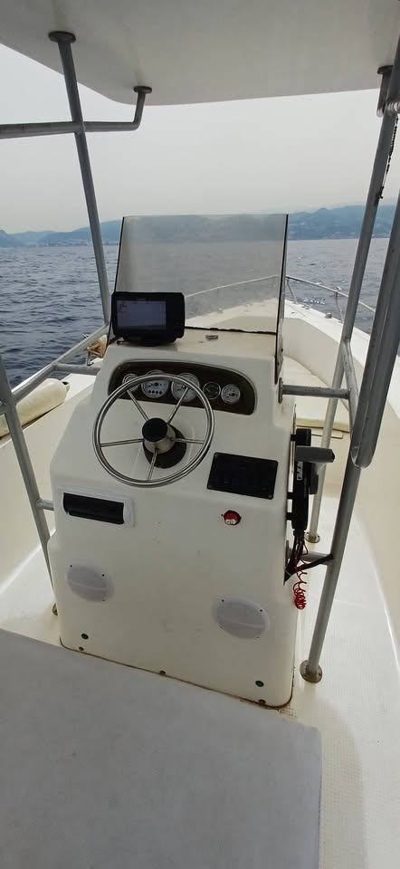 FOR SALE FISHING BOAT