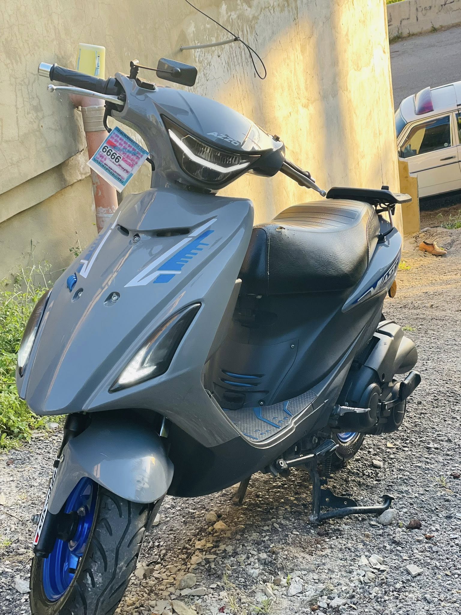 V150 AZZO  FOR SALE