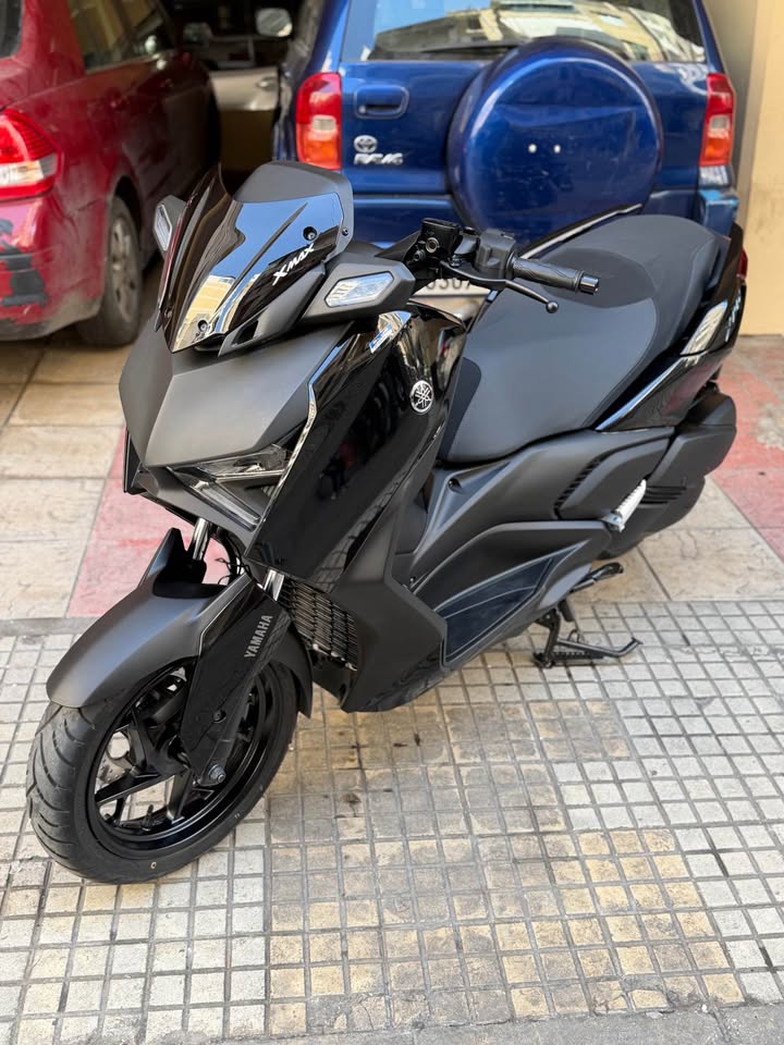 XMAX FOR SALE IN LEBANON