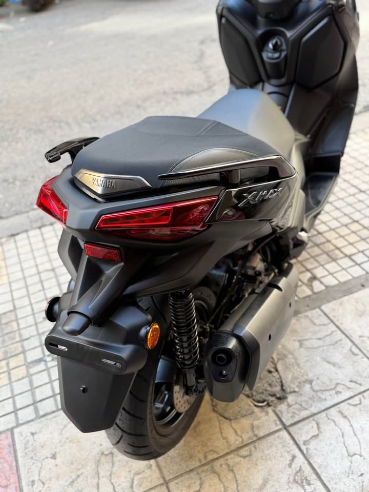 XMAX FOR SALE IN LEBANON