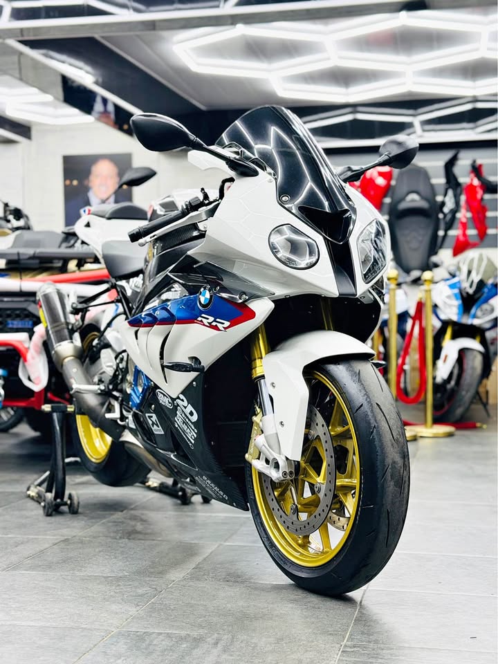 BMW S1000RR FOR SALE