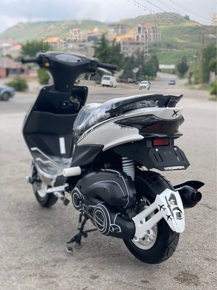 V150 FOR SALE