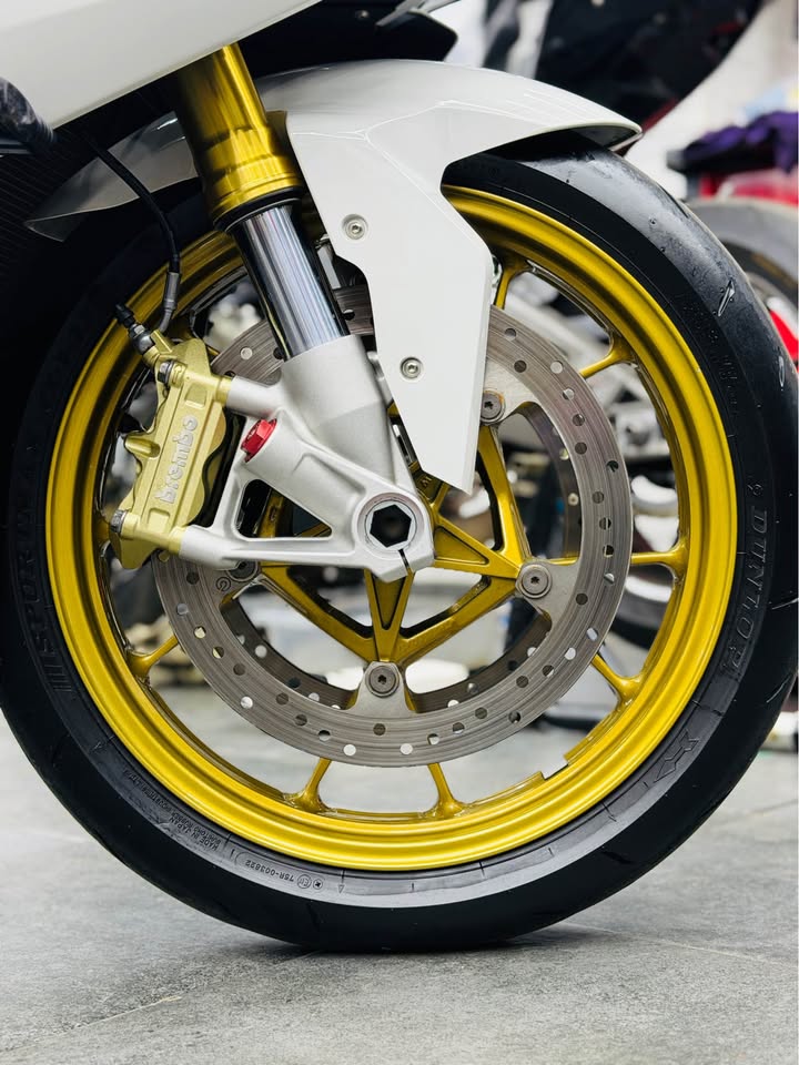 BMW S1000RR FOR SALE