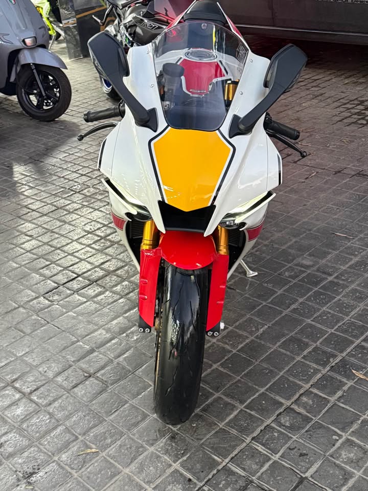 R1 YAMAGA 60 ANNIVERSARY FOR SALE