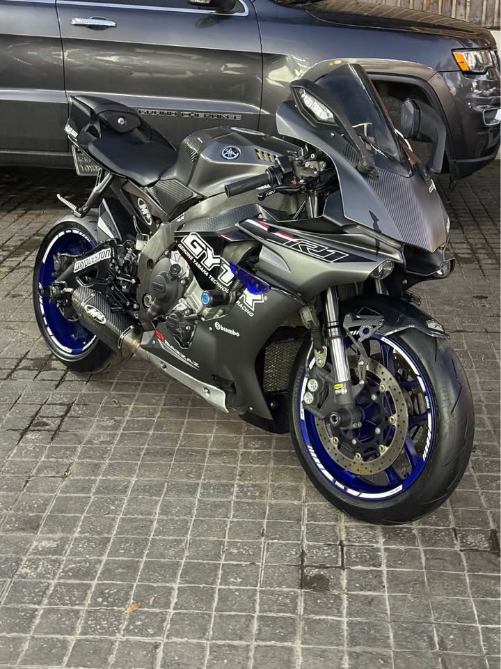 R1 YAMAGA 60 ANNIVERSARY FOR SALE