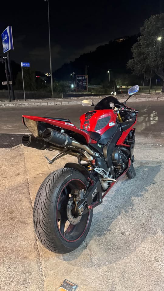 YAMAHA R1 FOR SALE