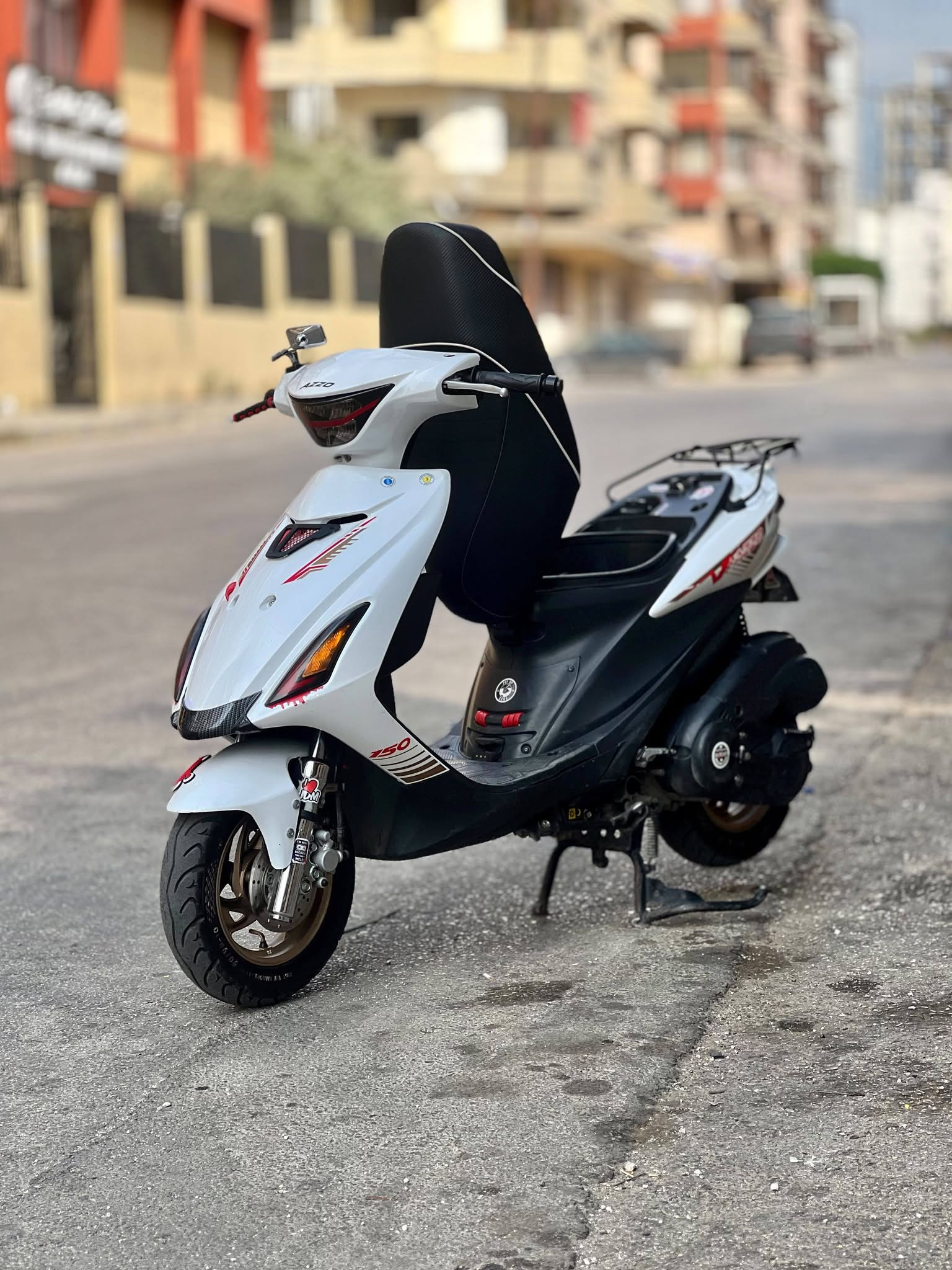 V180 azzo 25 for sale
