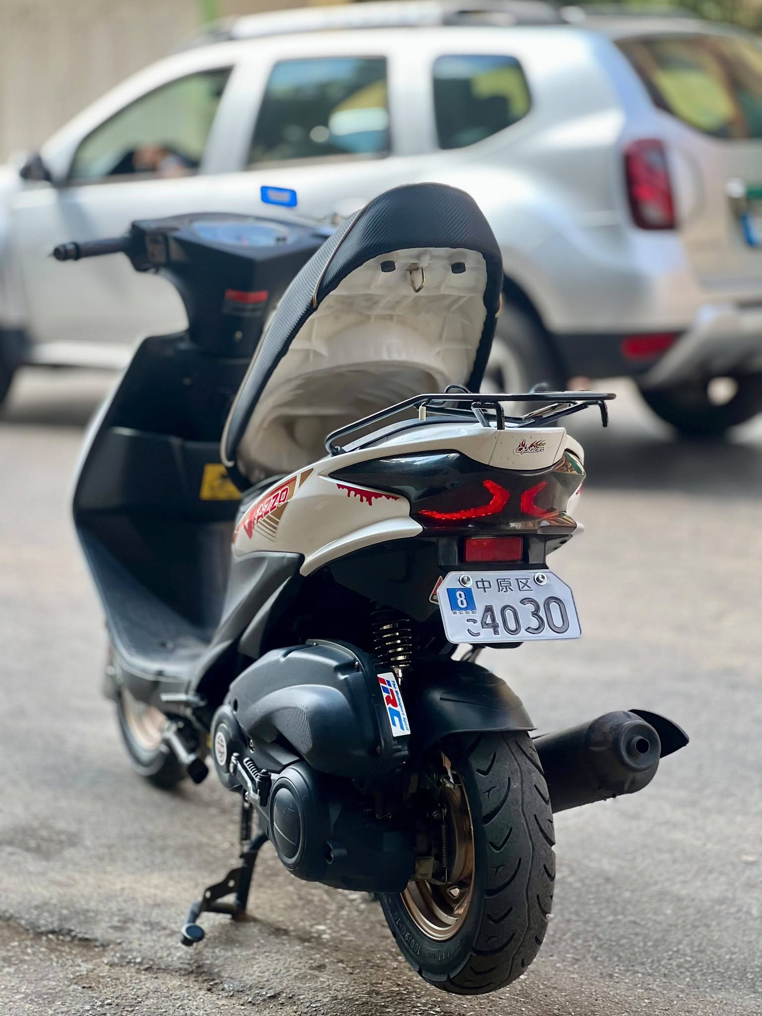 V180 azzo 25 for sale