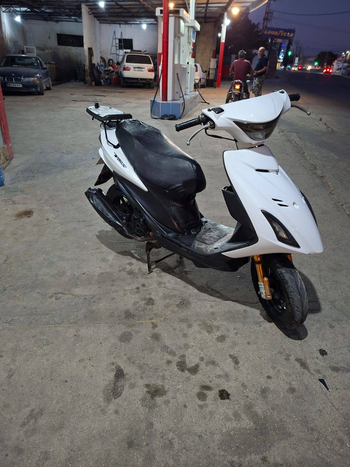 V V150 for Sale