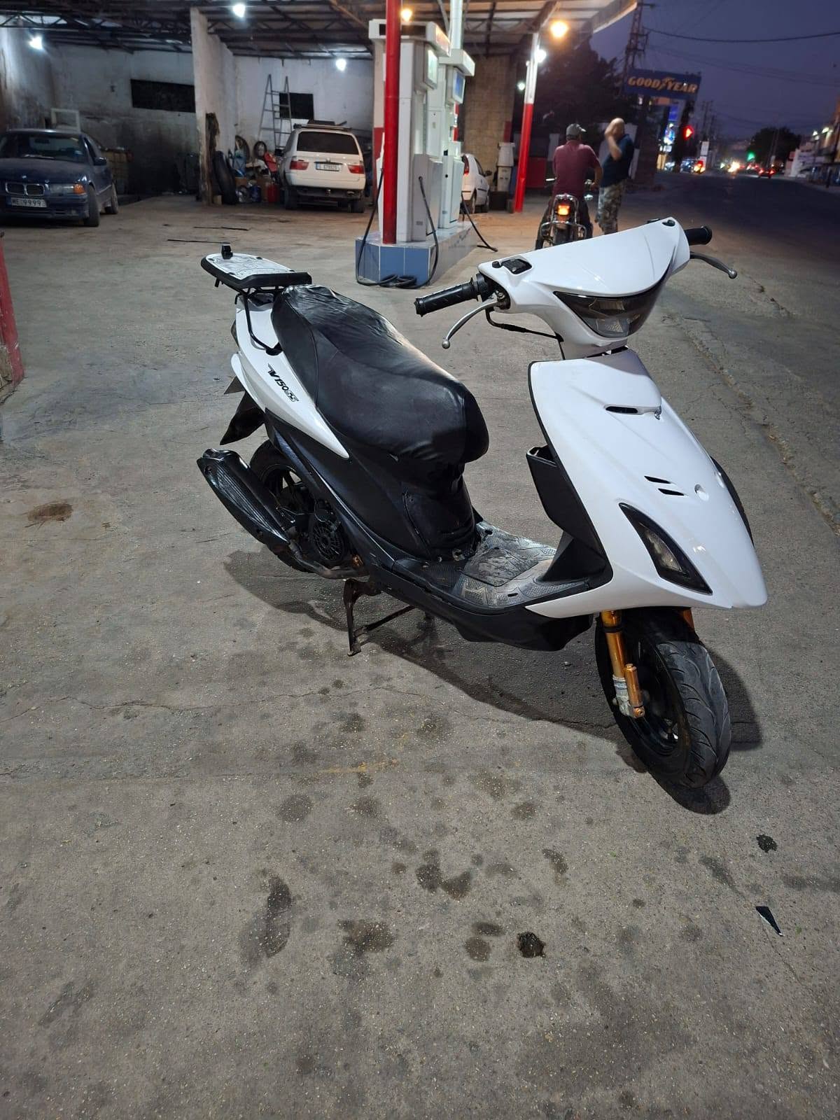 V V150 for Sale