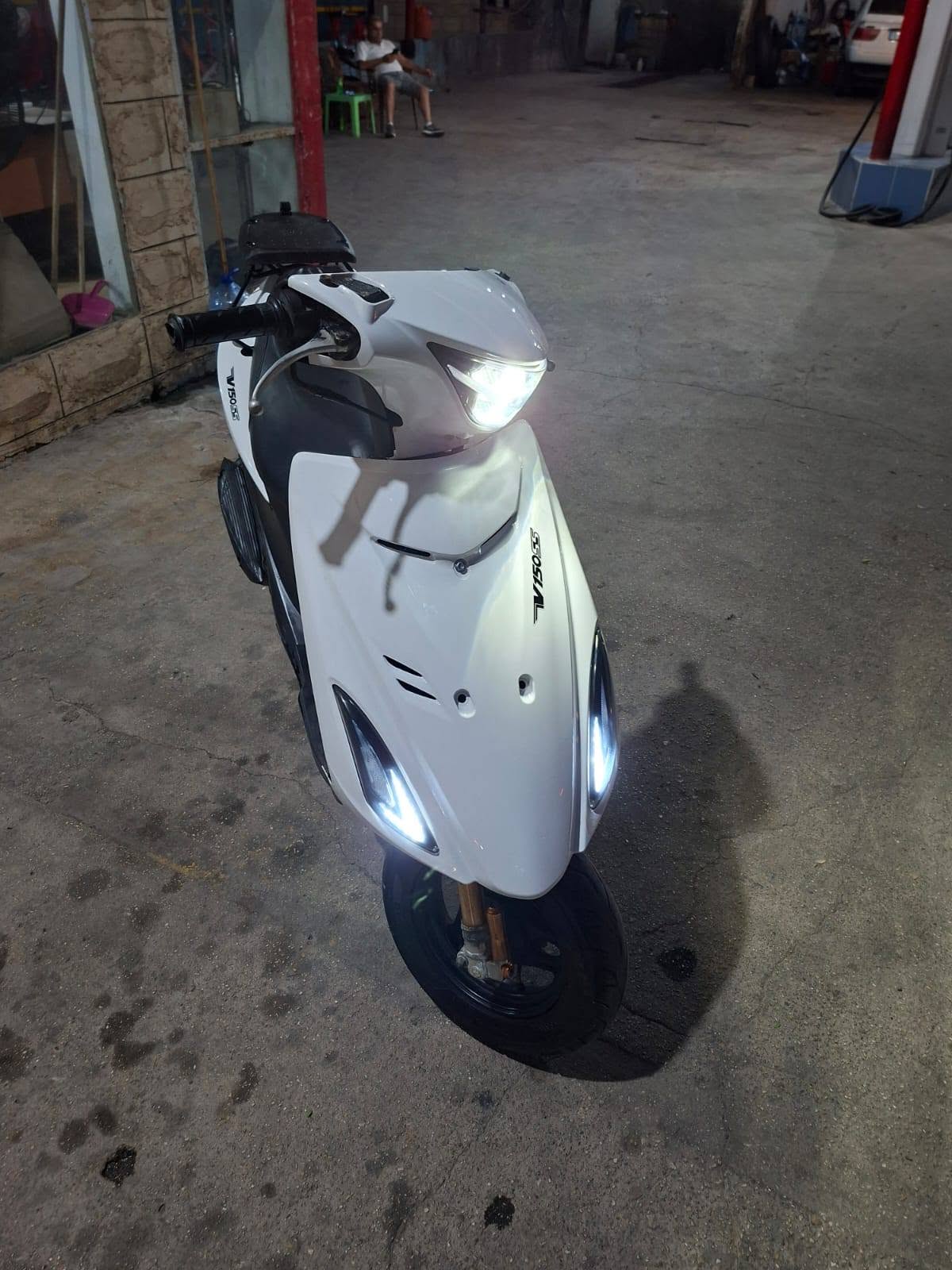 V V150 for Sale
