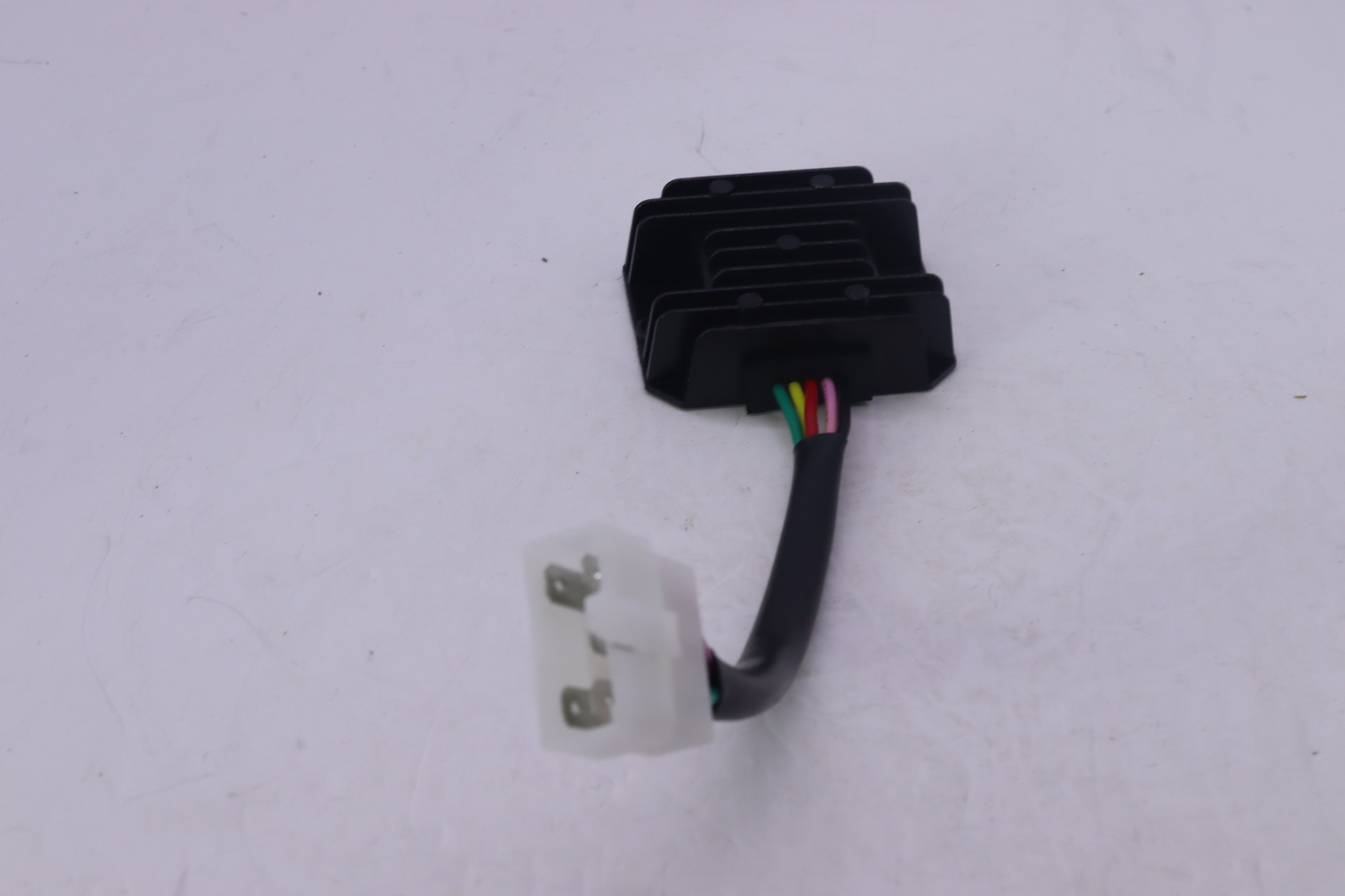 REGLATEUR V150 FISHI 3ARIDA-رجلتير V150 فيشي عريضة