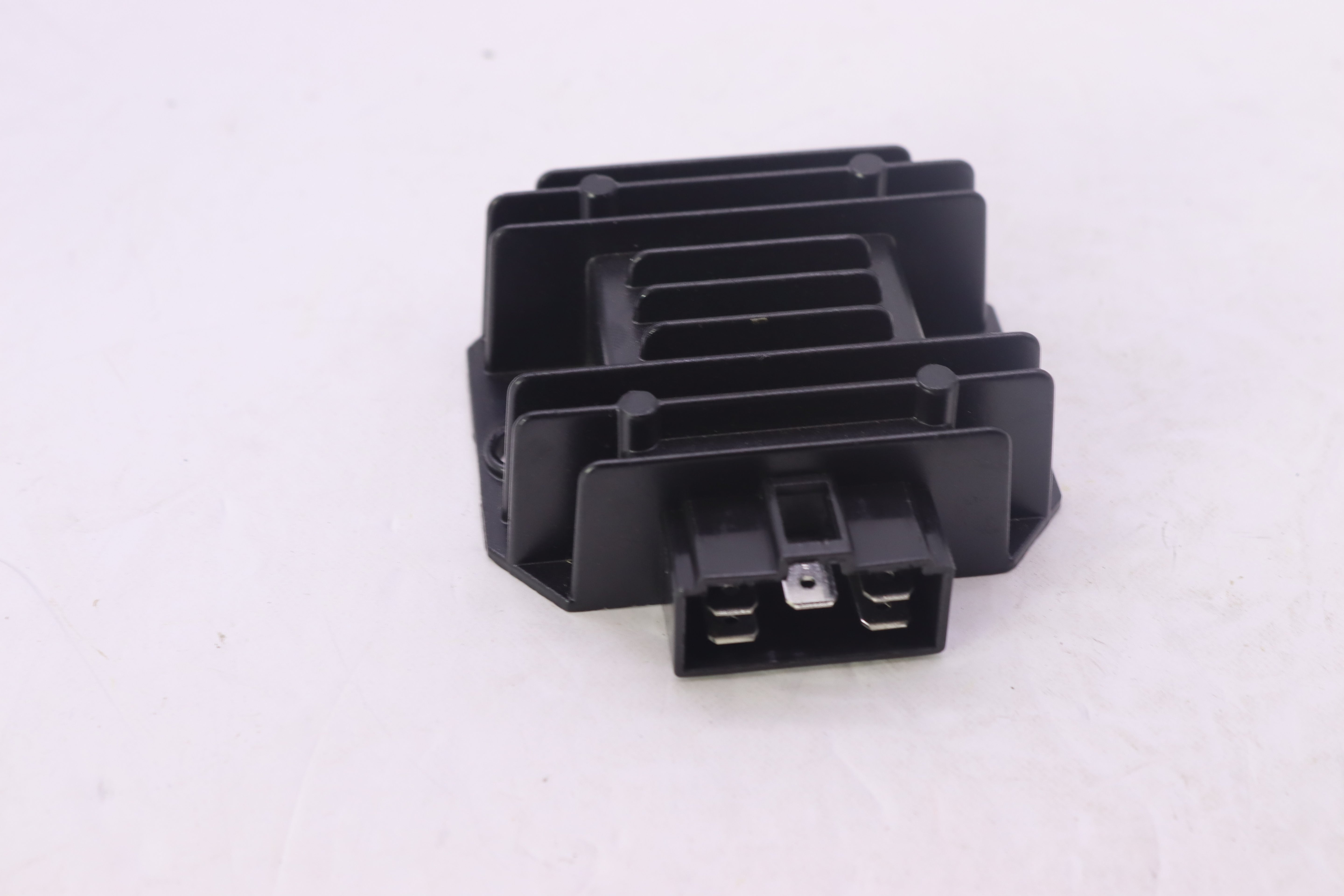 REGLATEUR V150 FISHE KABES-رجلتير V150 فيشي كبس