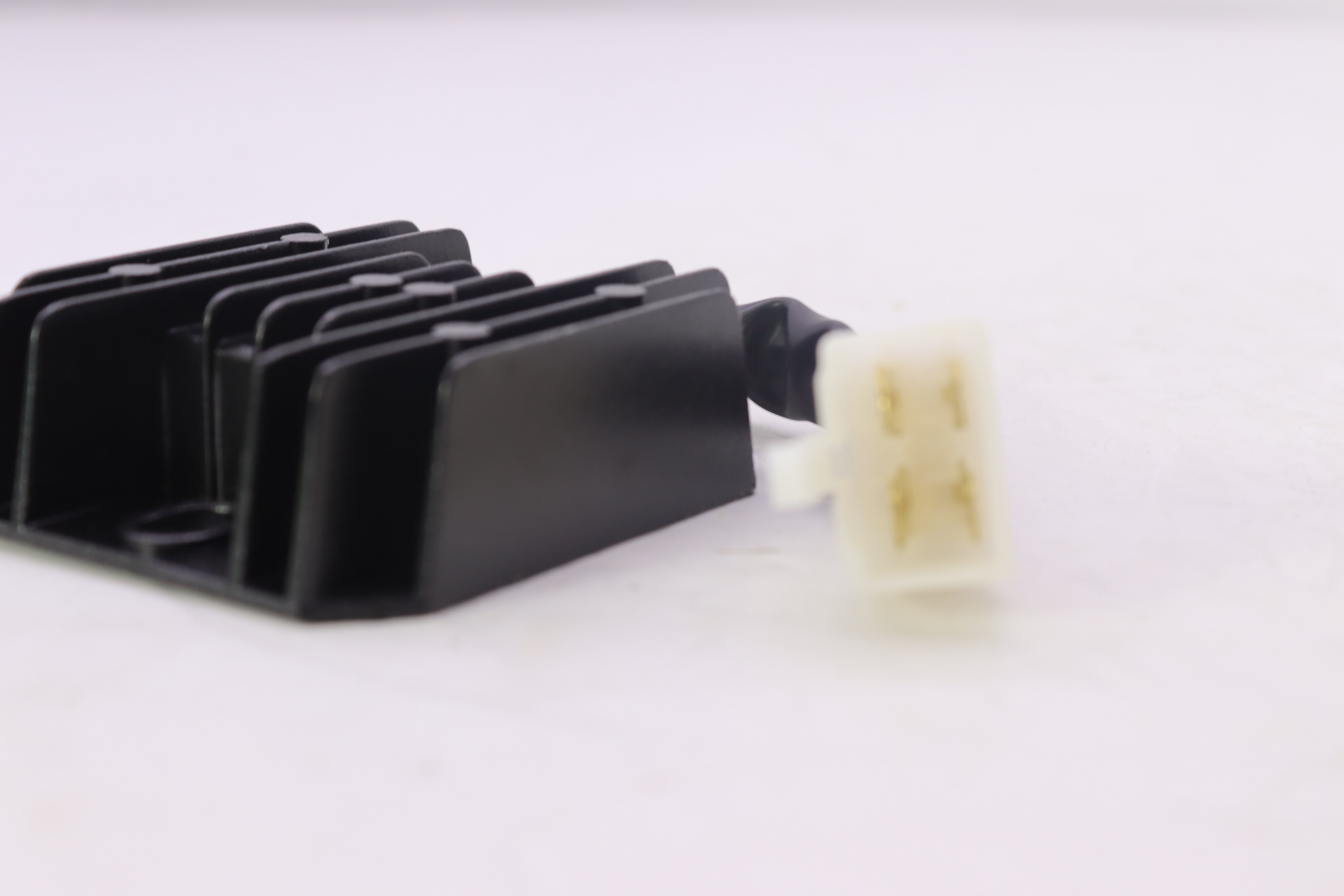 REGLATEUR SWEET 4 SHRAYET BIG PLUG-رغلتير سويت ٤ شرايط فقسه كبيري