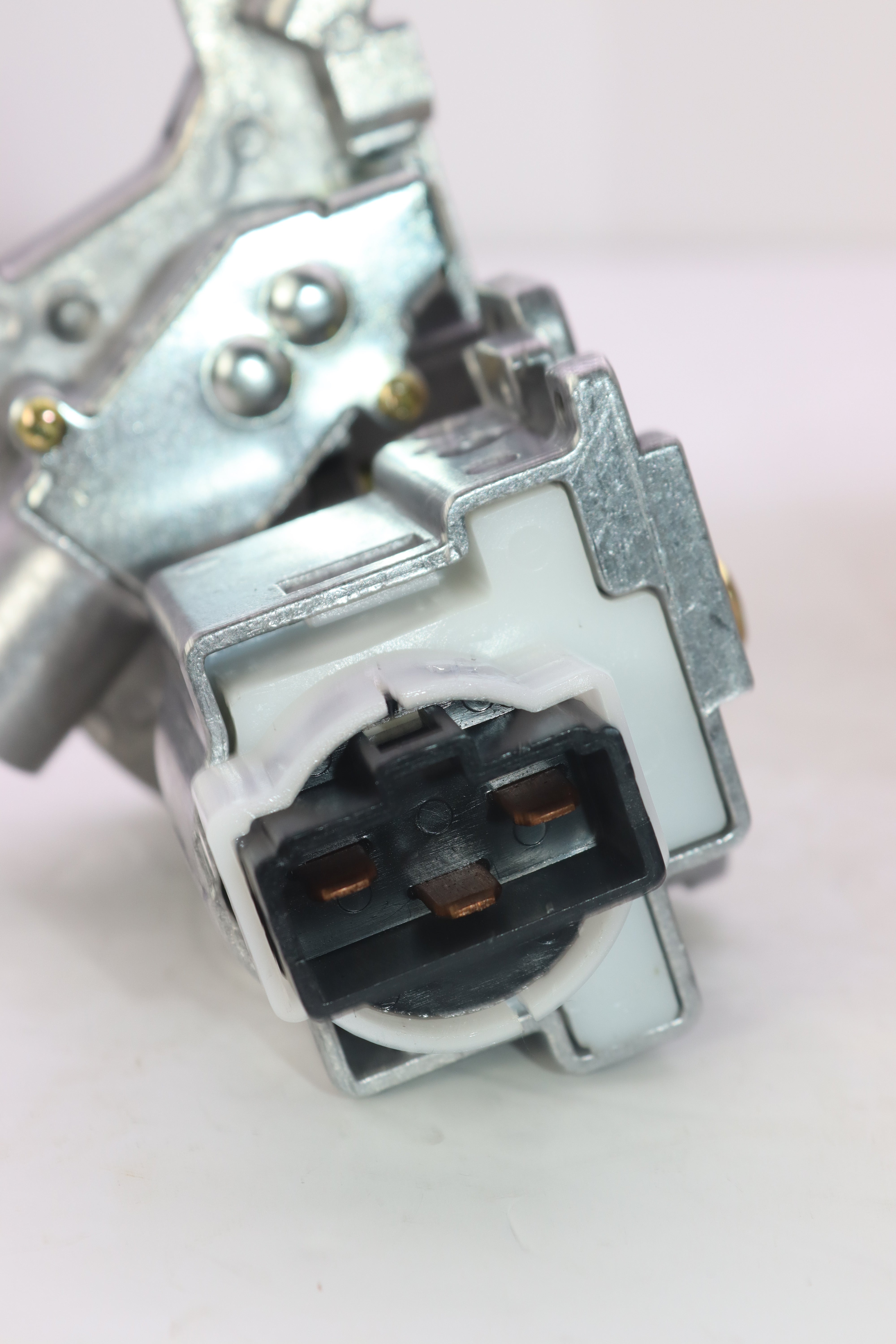 FIBRA APRIO JDIDE JOG C MA3 2EFEL-فيبرا ابريو جديده  جوغ C مع قفل