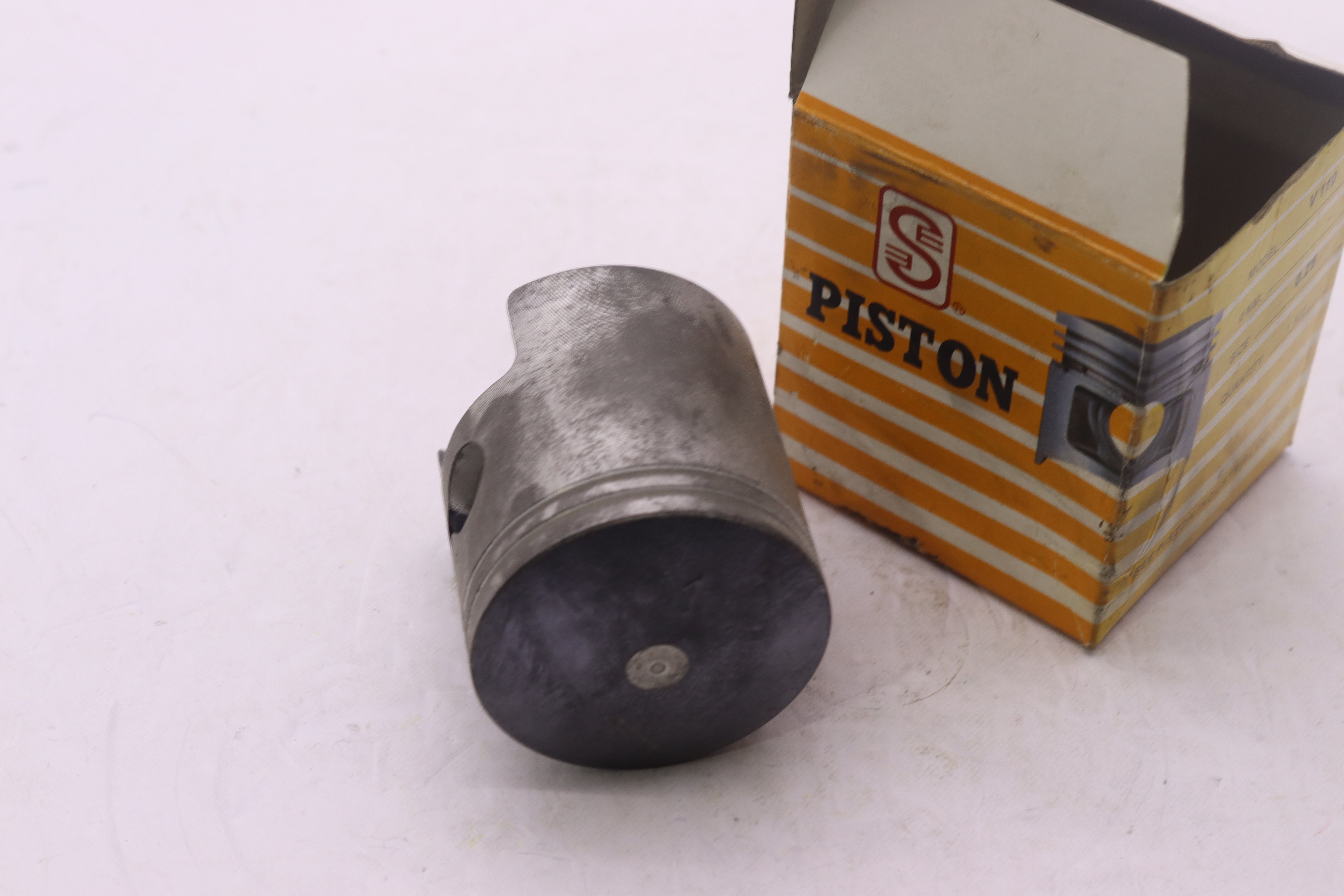 PISTON V110 KHRATA 25-بيستون V110 خراطة ٢٥