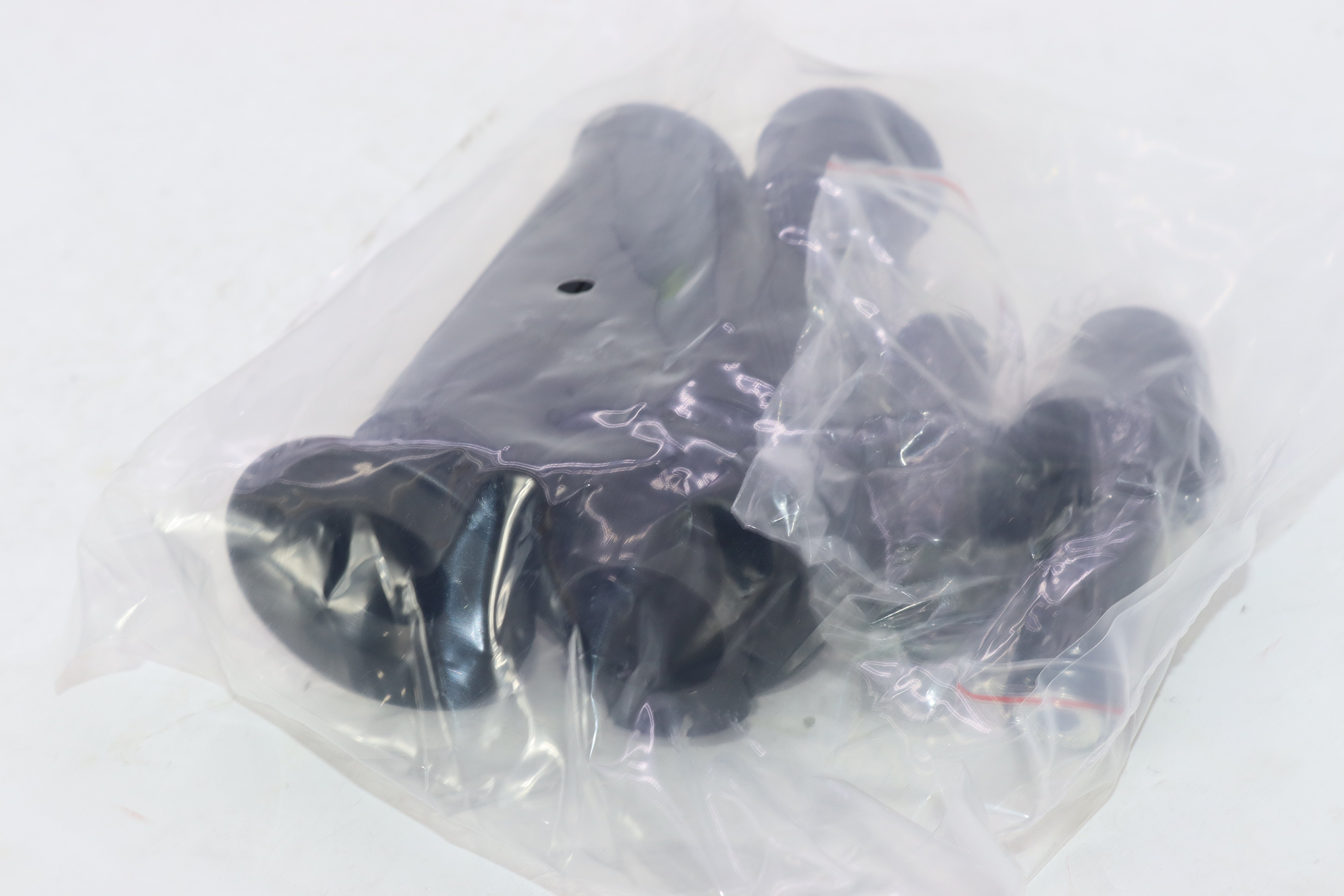 MASKET BENZIN MA3 TE2ALET- SWEET, V150-مسكات بنزين كوتشوك مع تقلات سويت V150