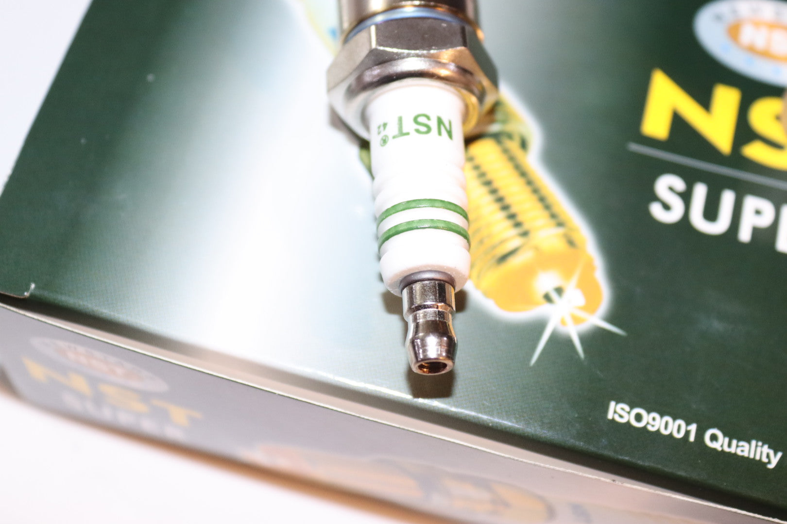 BOUGI 6-SUITABLE FOR APRIO AND OTHER SMALL ENGINES