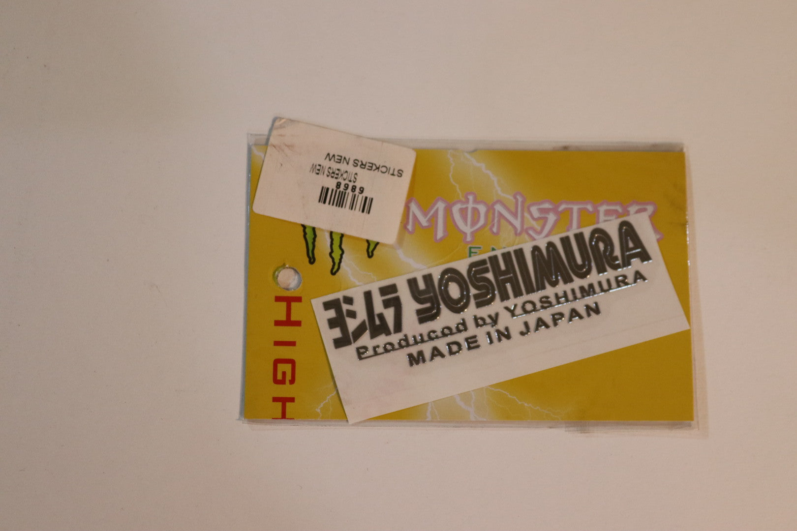 STICKER YOUSHIMURA MONSTER-ملصق