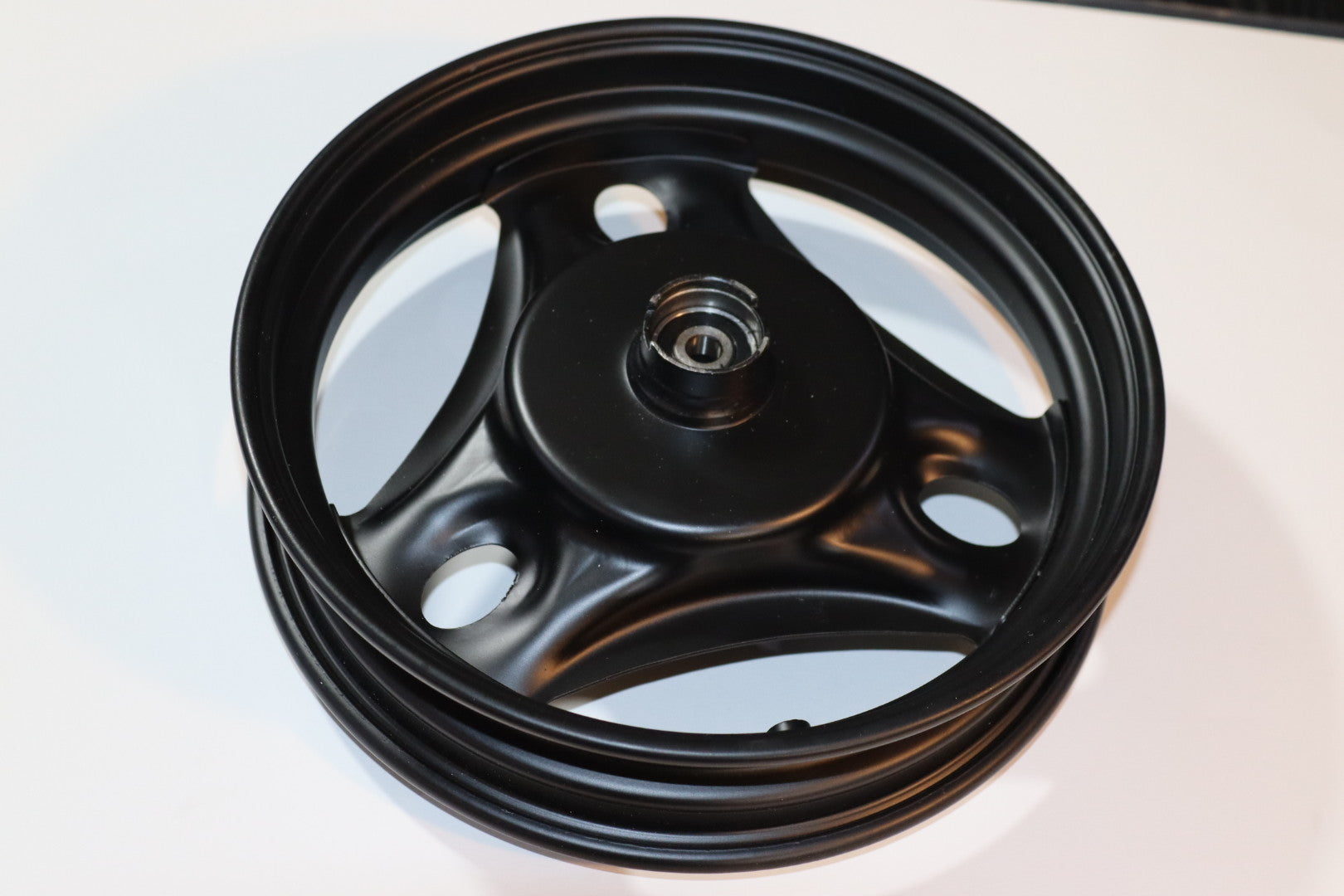 JANT V150 2AMEME 7ADID- V150 إطارات حديد أمامية