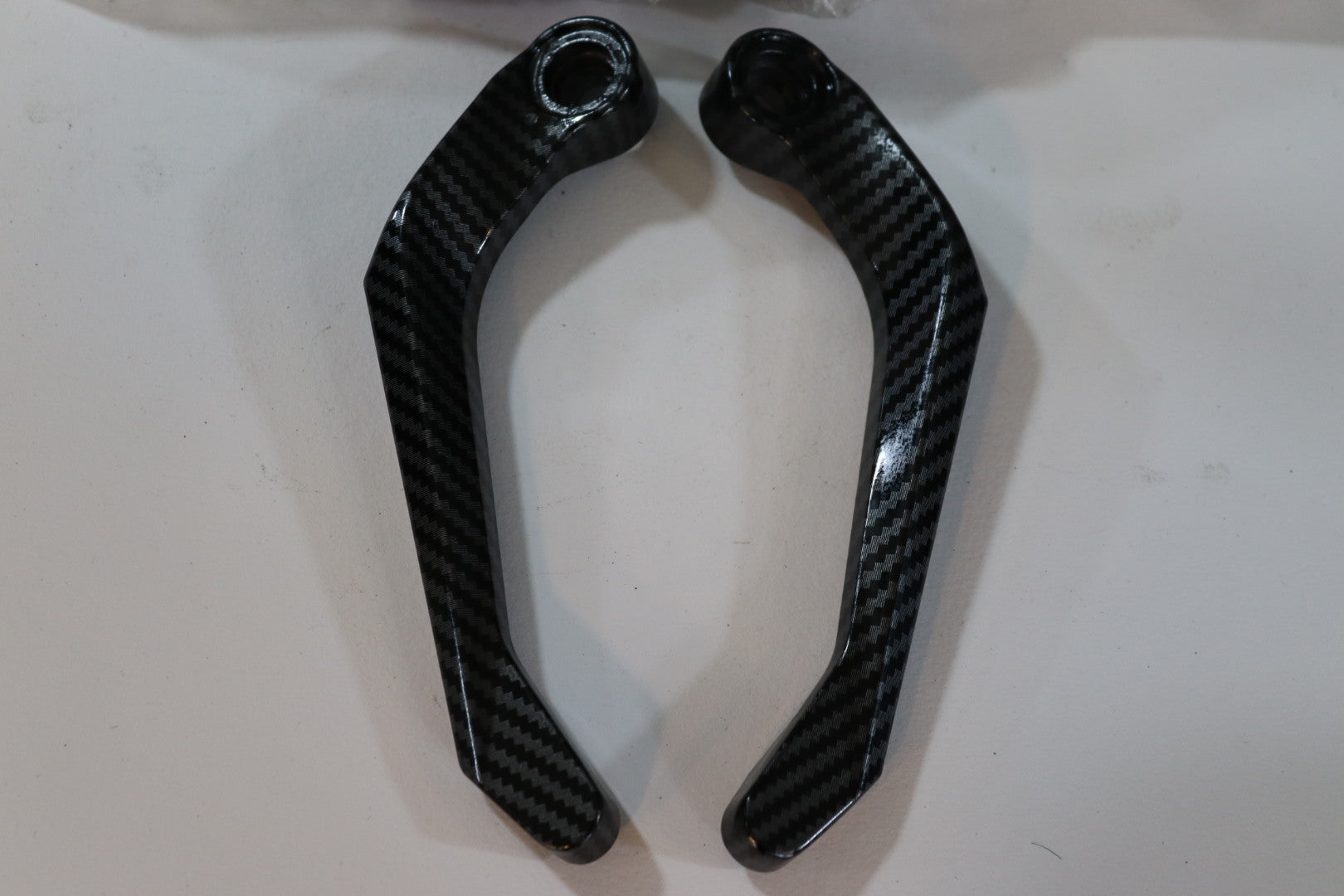 SLYDER GUIDON CARBON ZINI MLAWAN-سليدر غيدون كاربون زيني ملون