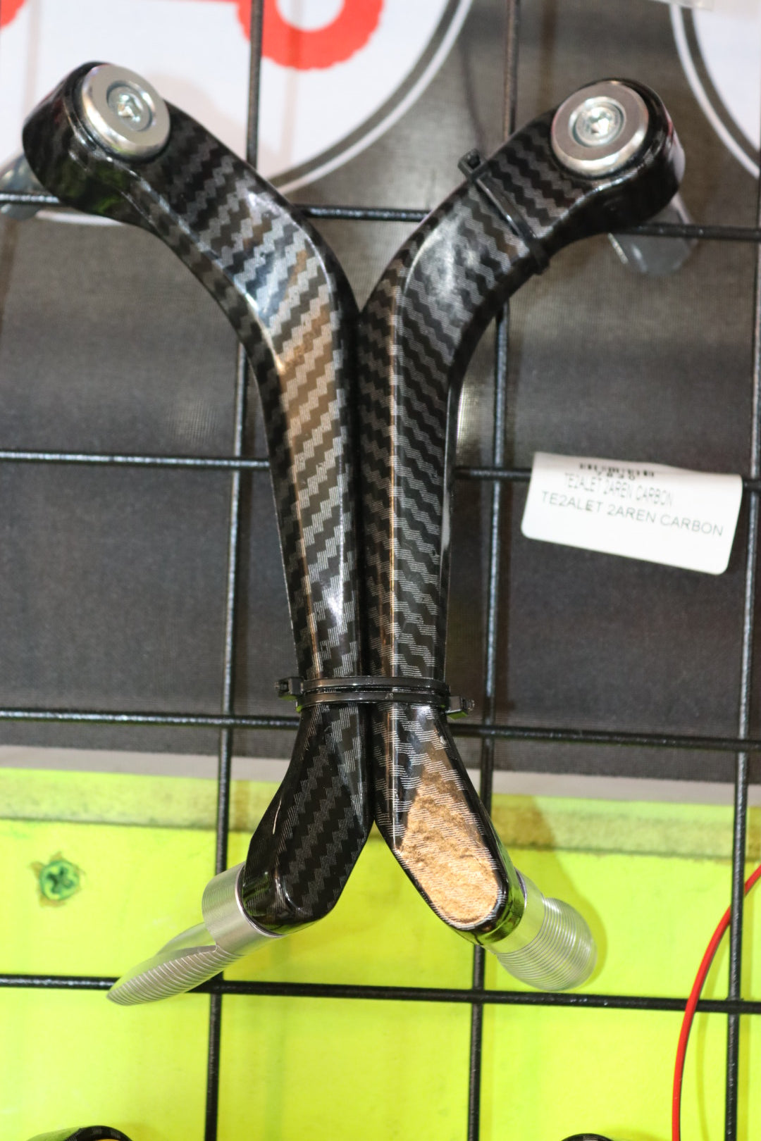 SLYDER GUIDON CARBON ZINI MLAWAN-سليدر غيدون كاربون زيني ملون