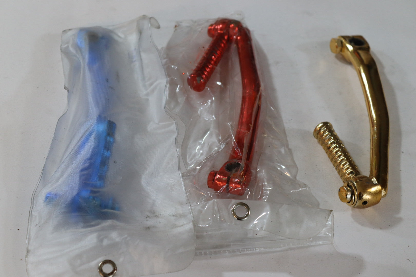 DA3SET MANIVEL V150 7ADID MLAWAN-دعسة مانفيل حديد V150 ملون