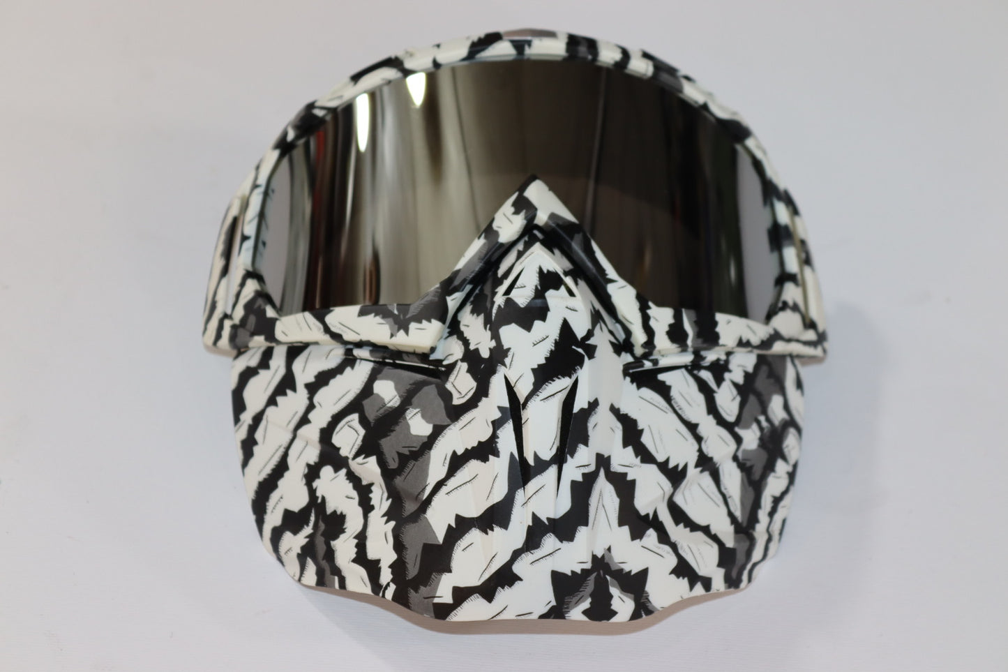 MASK WEJ 7IMEYE MLAWAN-ماسك للوجه حماية
