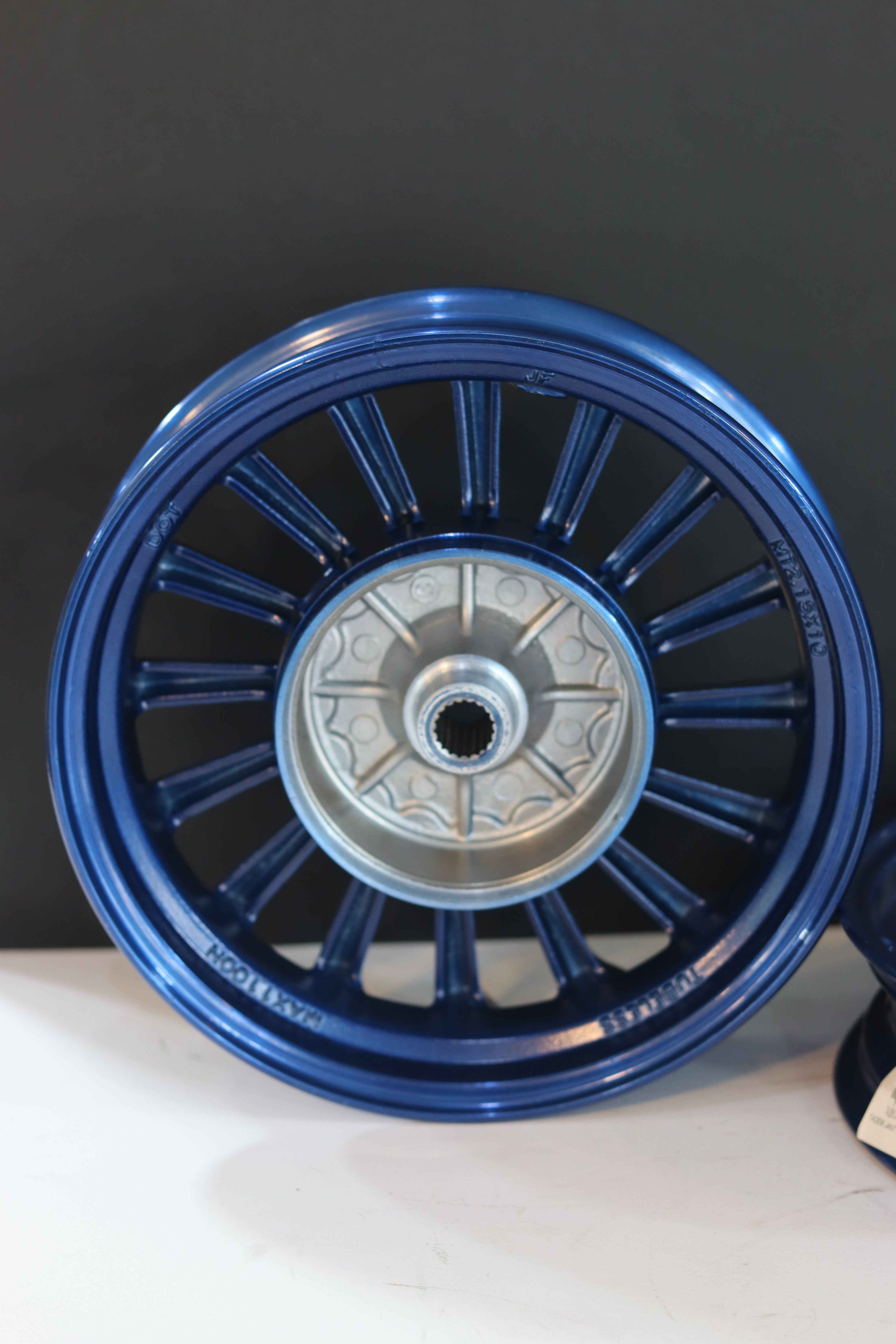 JANT V150 HP BLUE-جنط V150 hp أزرق