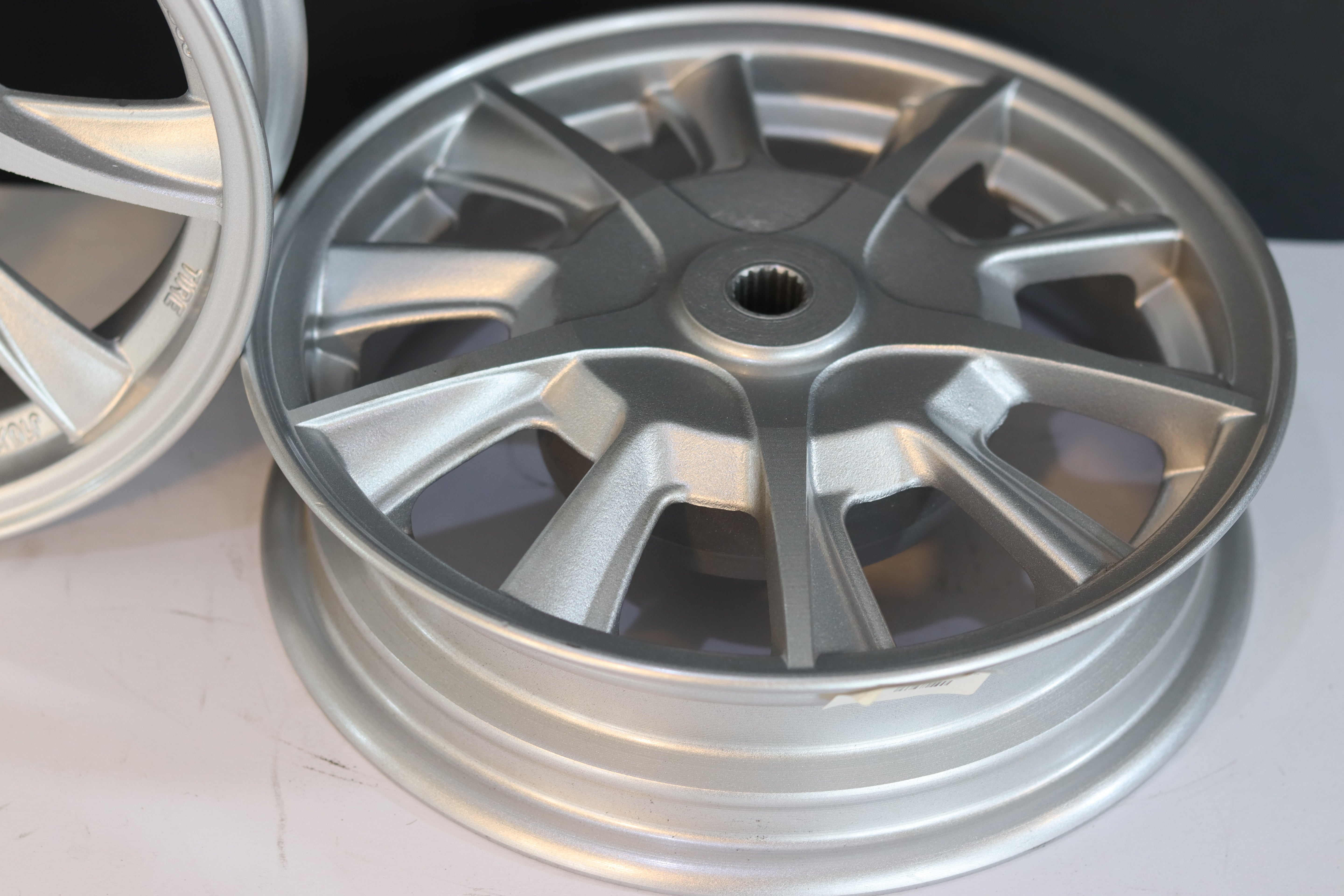 TA2EM JNOUTA SWEET SILVER-طقم جنوطة سويت رصاصي