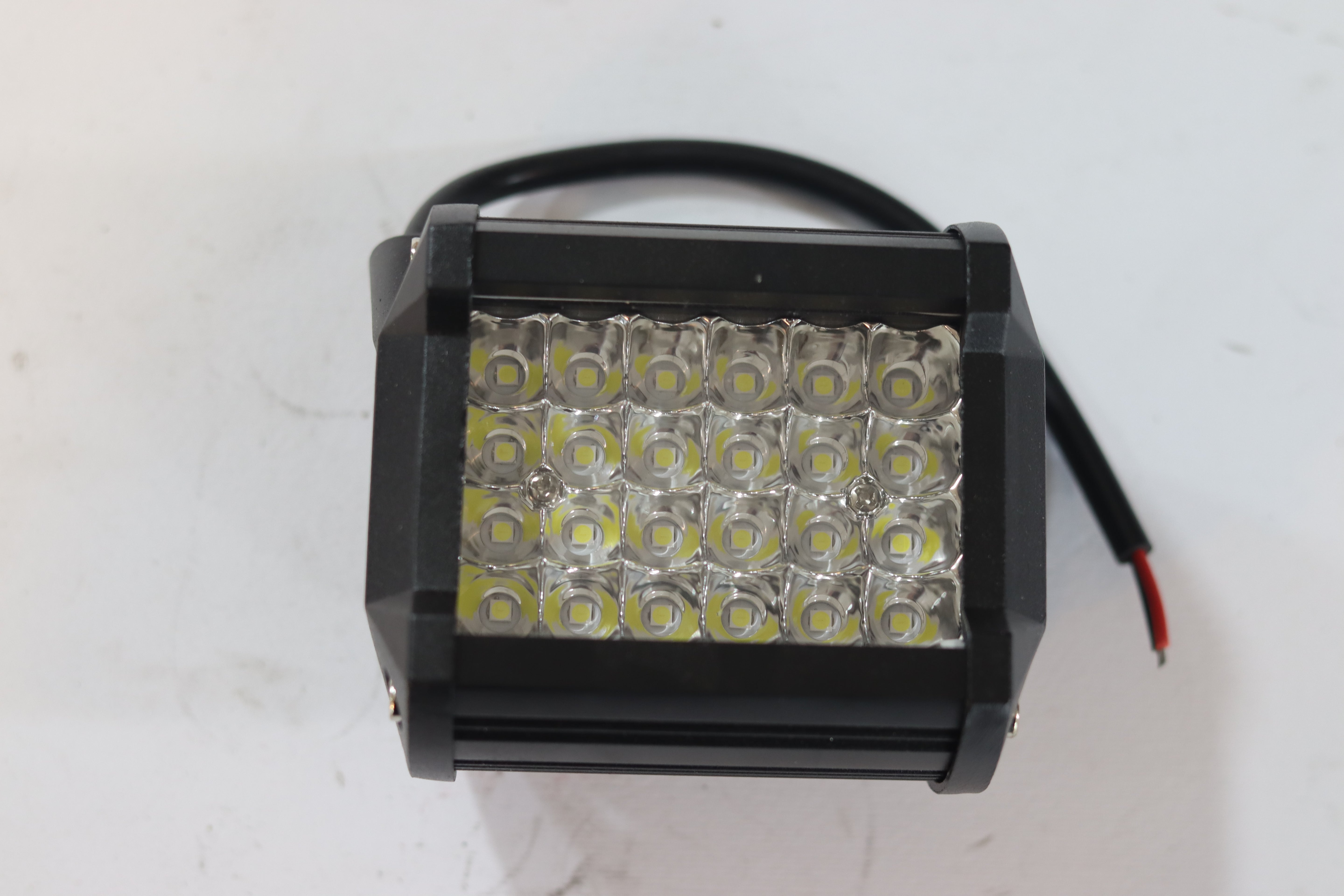 PROJECTEUR LED-بروجكتور لد