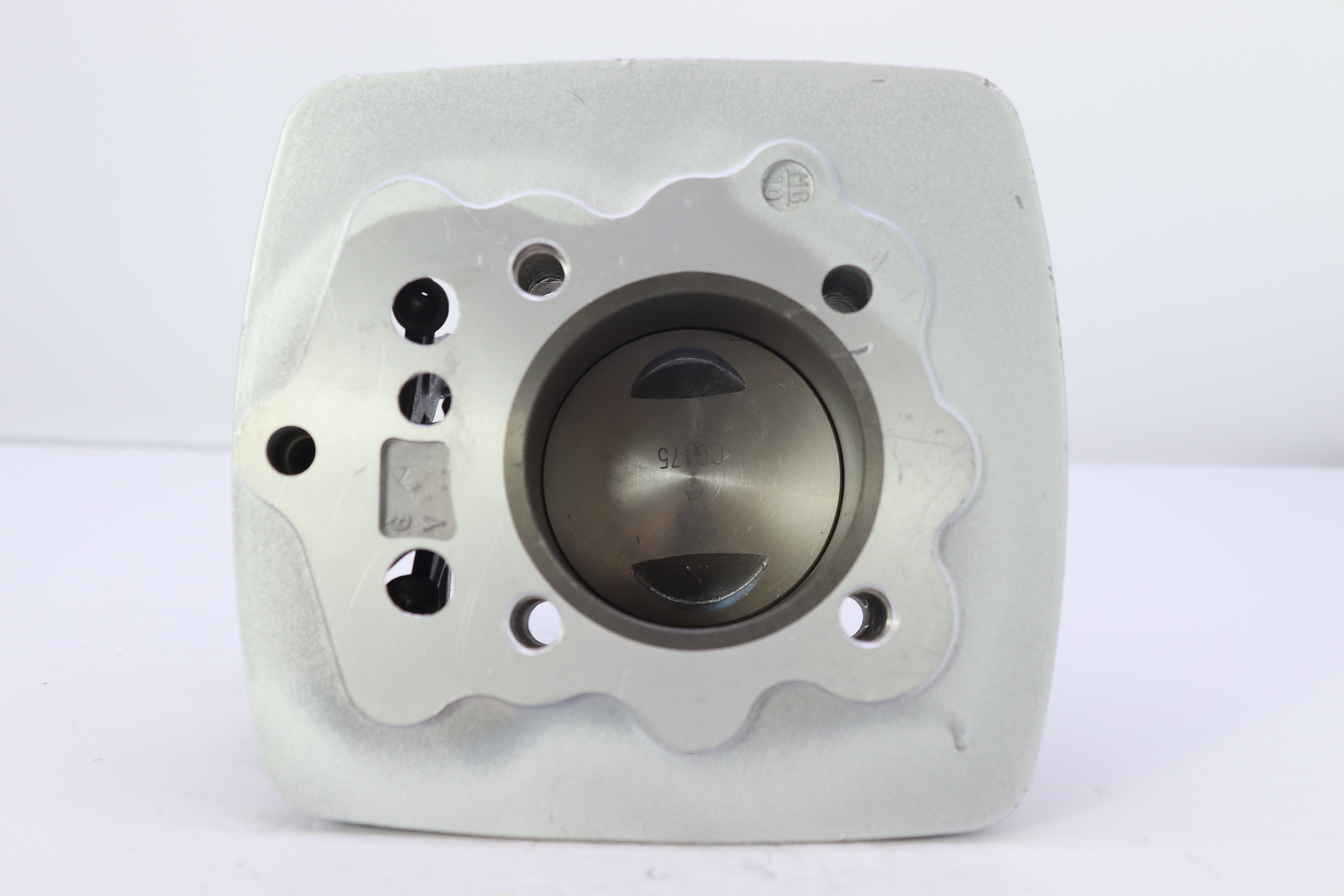 CYLINDER MOTEUR CJ 175- سيلندر موتير س ج ١٧٥