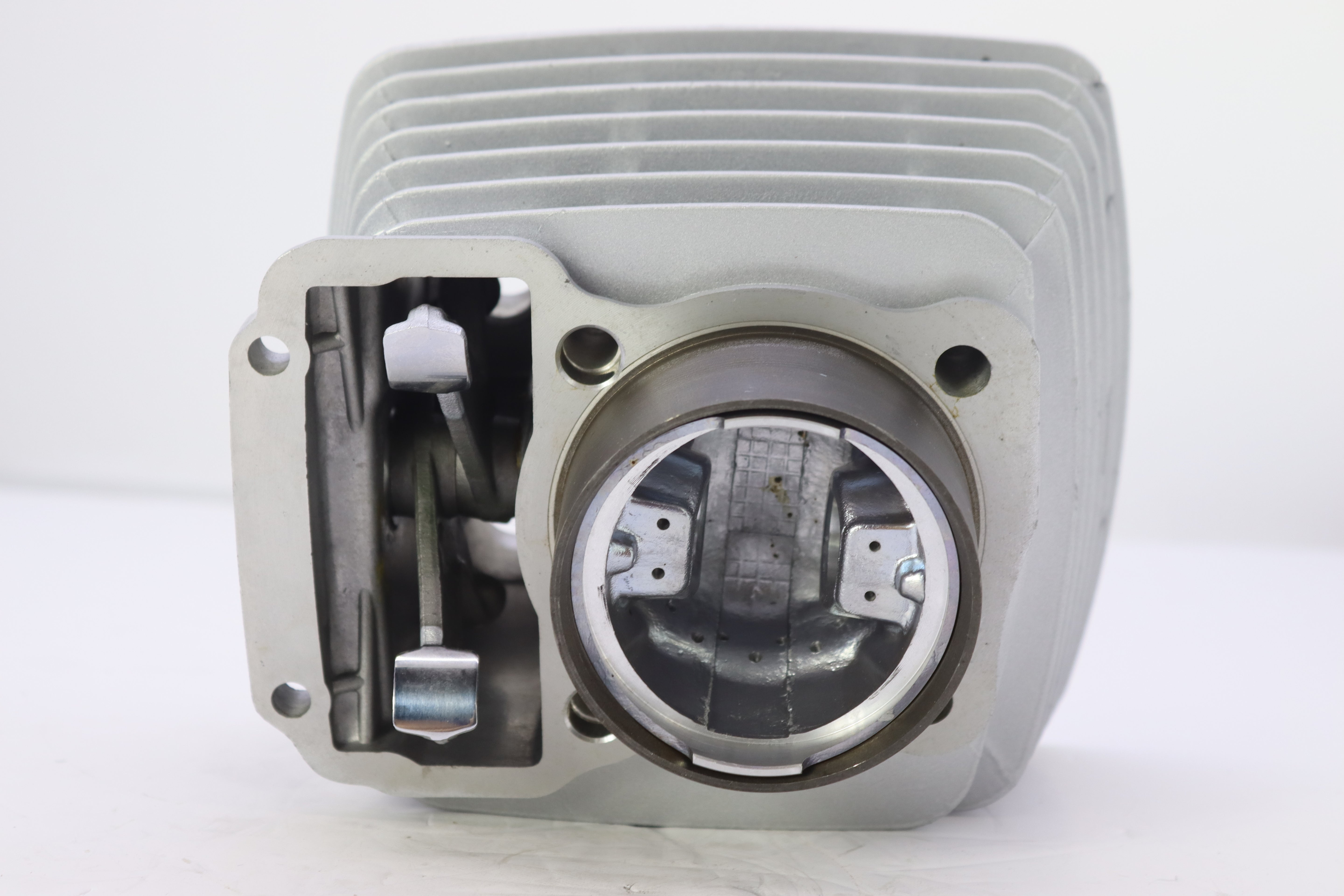 CYLINDER MOTEUR CJ 175- سيلندر موتير س ج ١٧٥