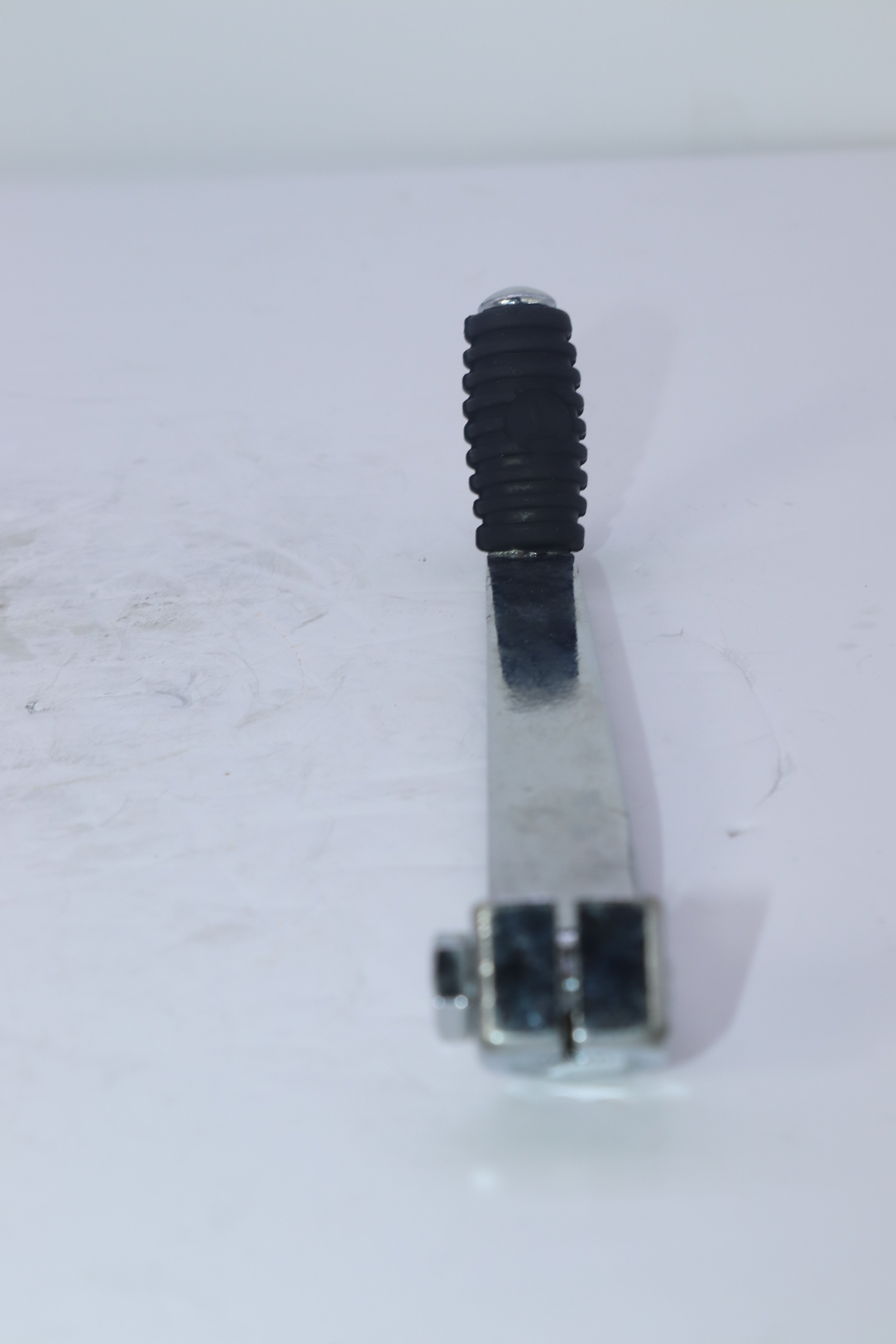 DA3SET MANIVEL MB AND GN 125- دعسة مانفيل م ب وا ج ن ١٢٥