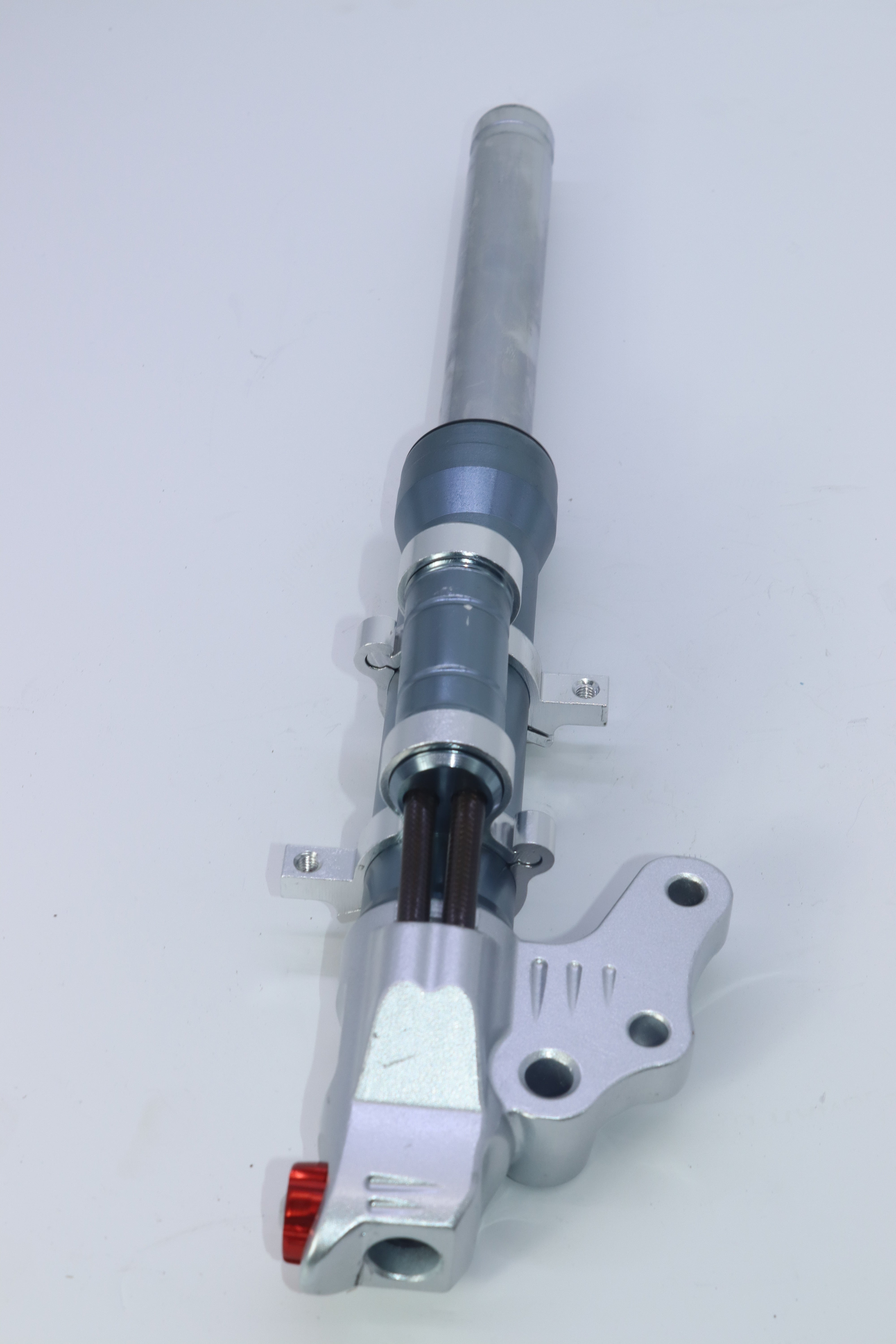 AMORTISSEUR ALUMINIUM V150 MBC- أمرتصور V150 المنيوم أمامي MBC