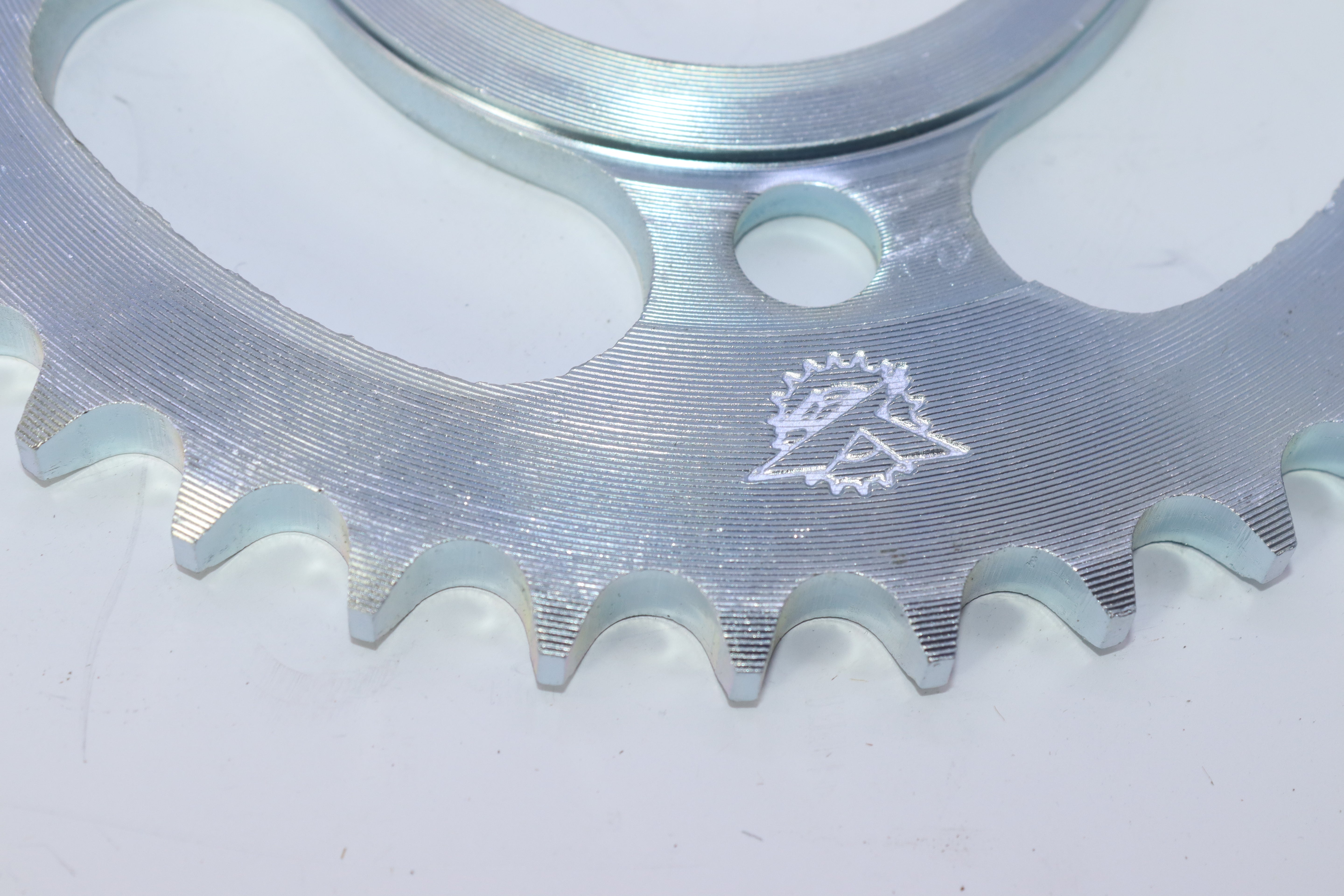 FRASH JANZIR ALUMINIUM PART 150-125- فراش جنزير ألومنيوم بارت ١٥٠-١٢٥