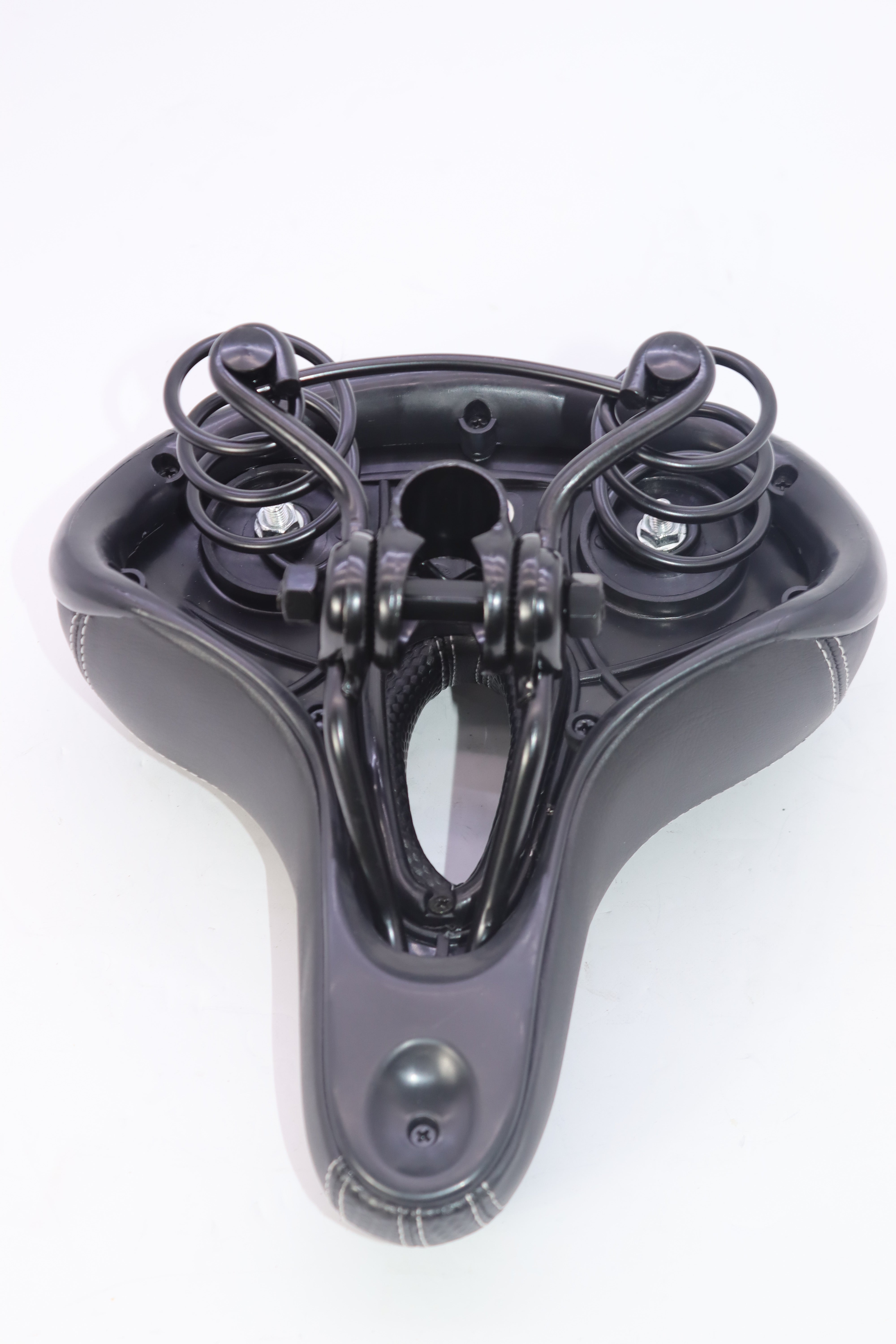 MA23AD BICYCLETE MOUTAIN BIKE ROSSOR 2YES 26- مقعد بسكلات ماونتن بايك روسور