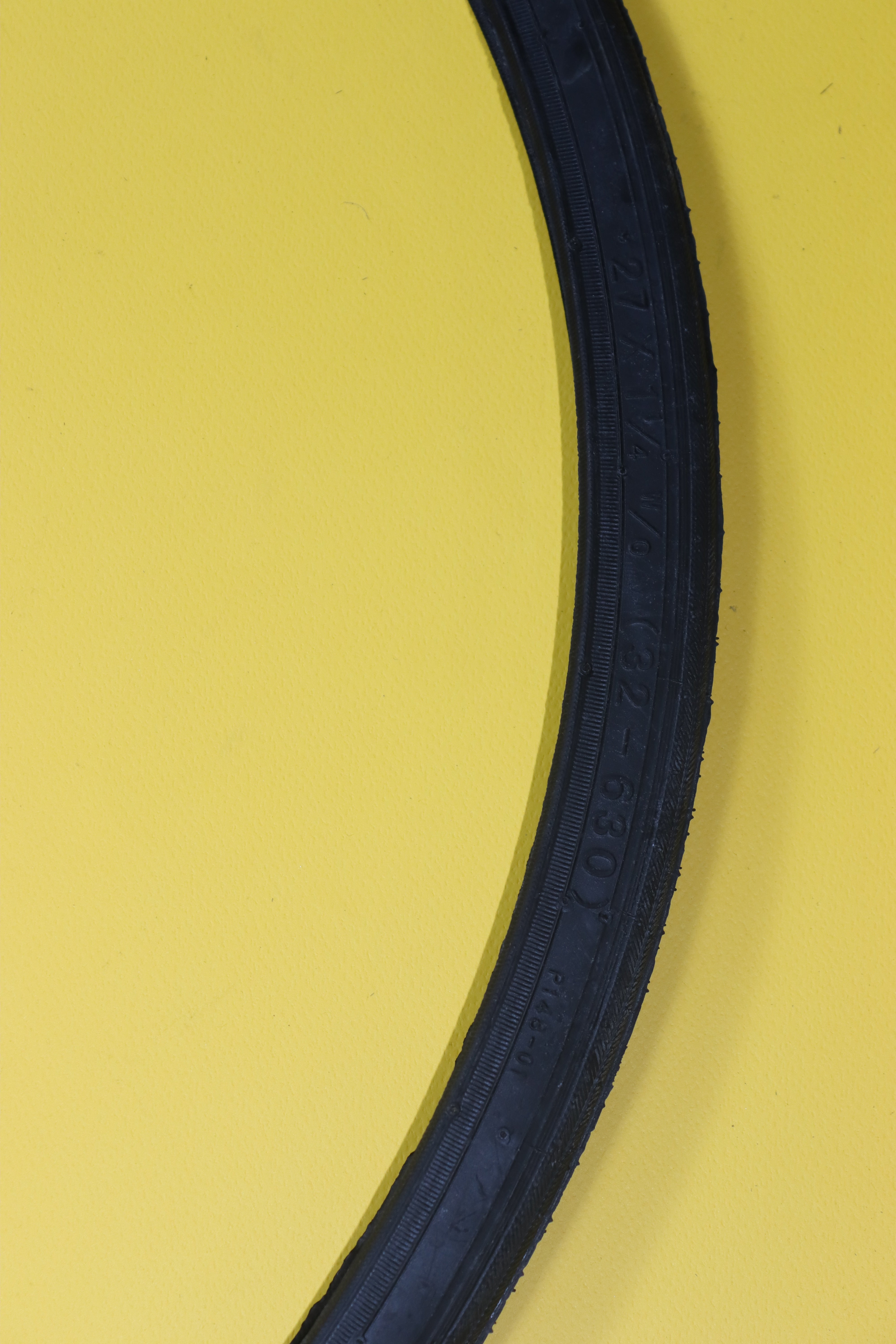 DOULEB 27*1 1/4 W/0 (32-630)