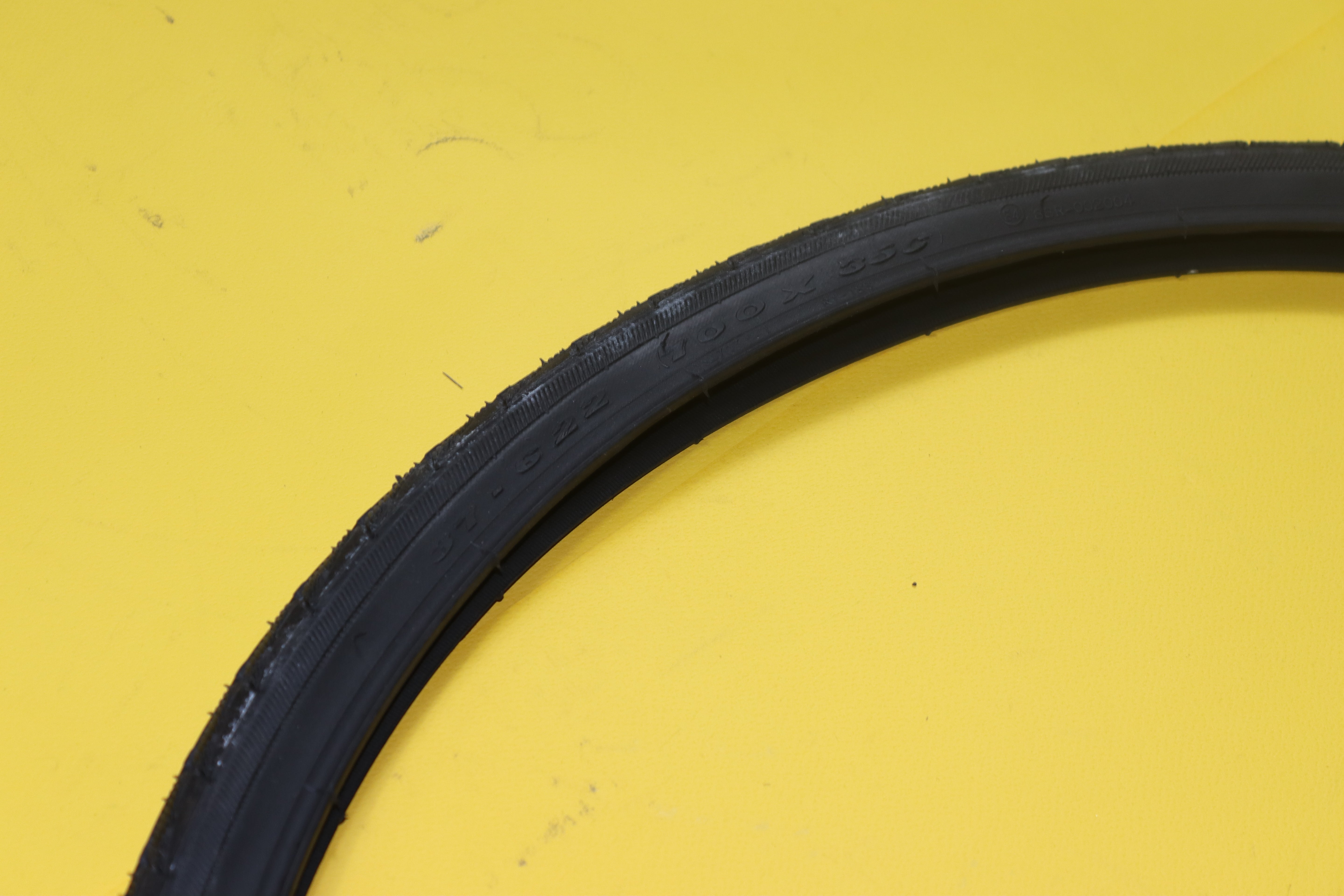 DOULEB 37-622 (700-35C)