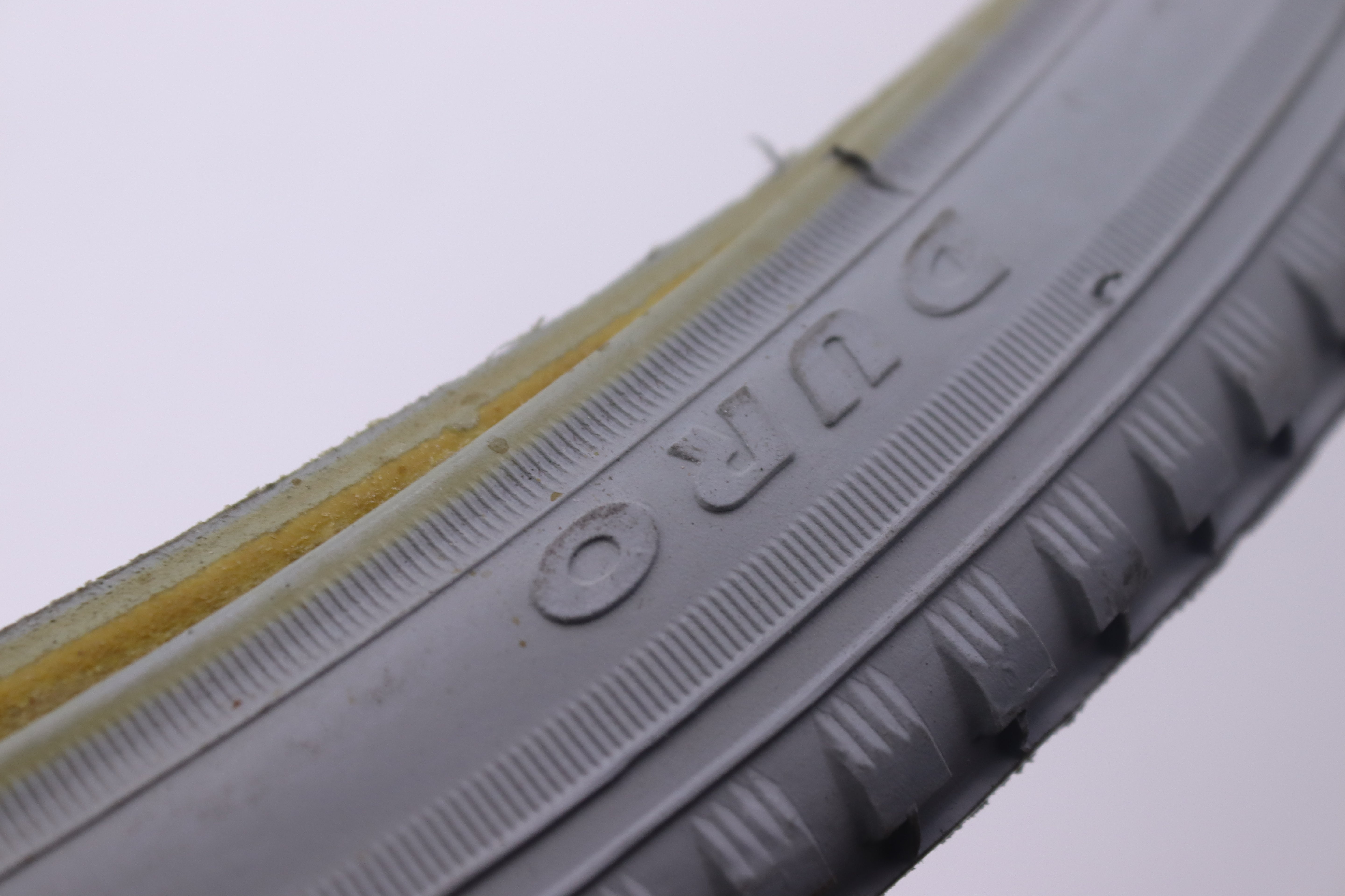 DOULEB 37-501 (22*1 3/8)
