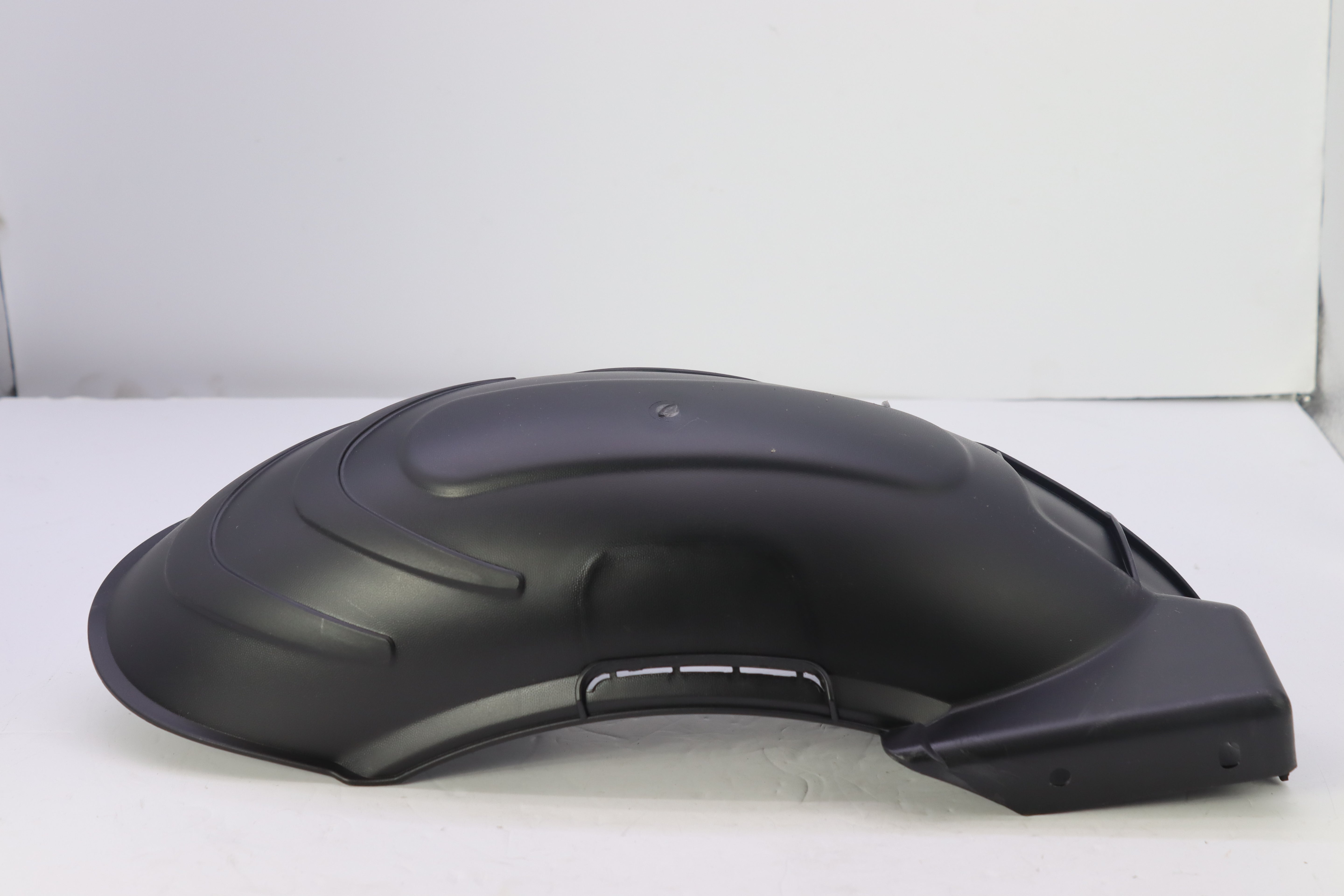 ROFRAF V150 KHALFE FO2 EL DOULEB-رفراف فوق دولاب خلفي V150
