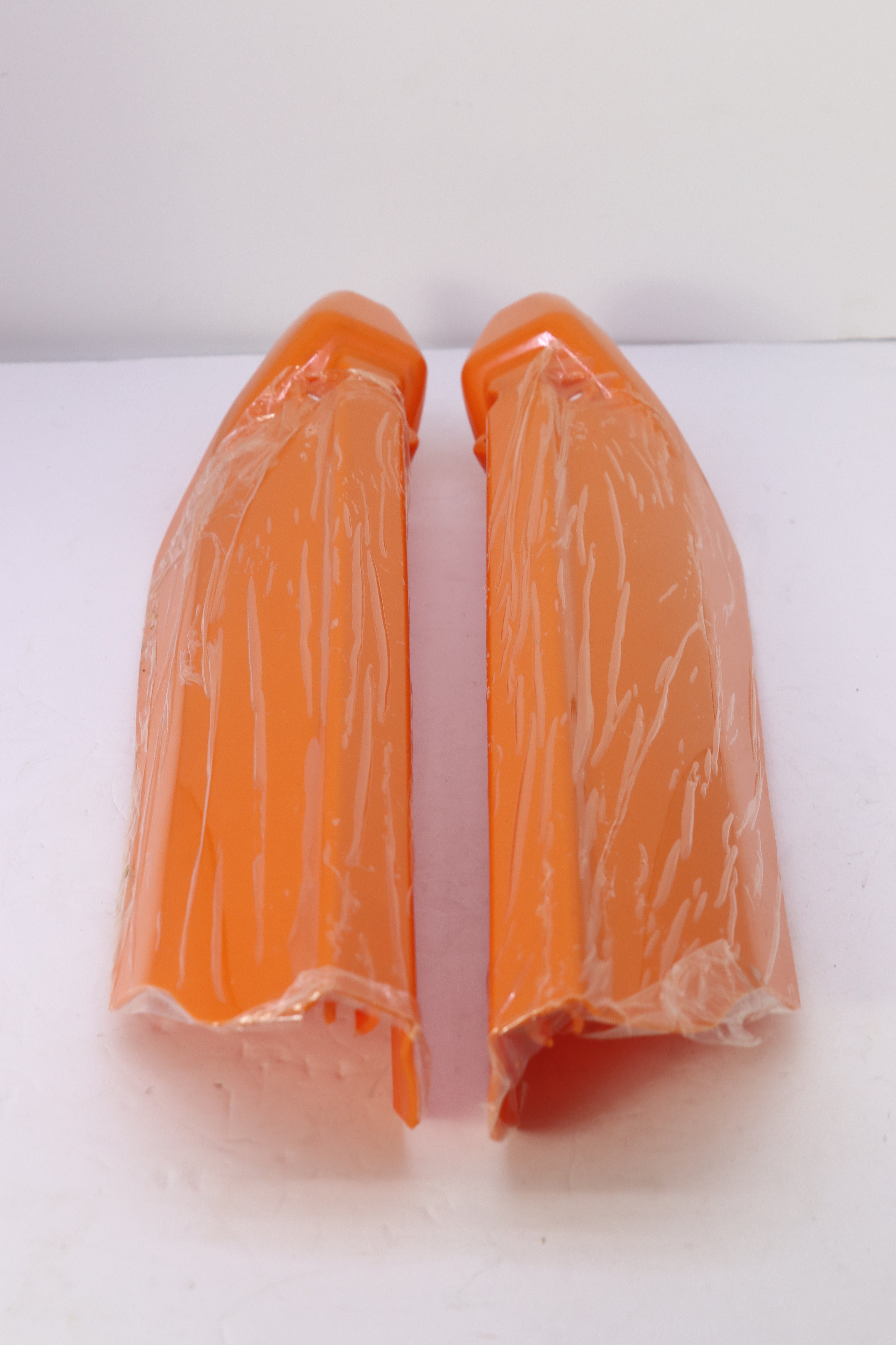 PLASTIC KHRATISH MAL2AT CROSS MBC-بلاستيك خراطيش ملقط كروس MBC